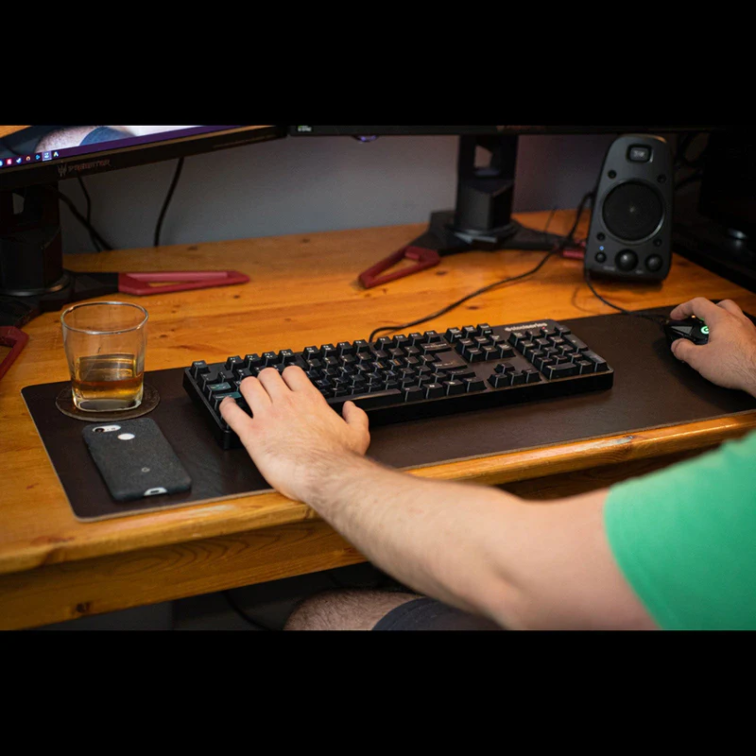 Leather Keyboard Deskpad - Heritage Brown