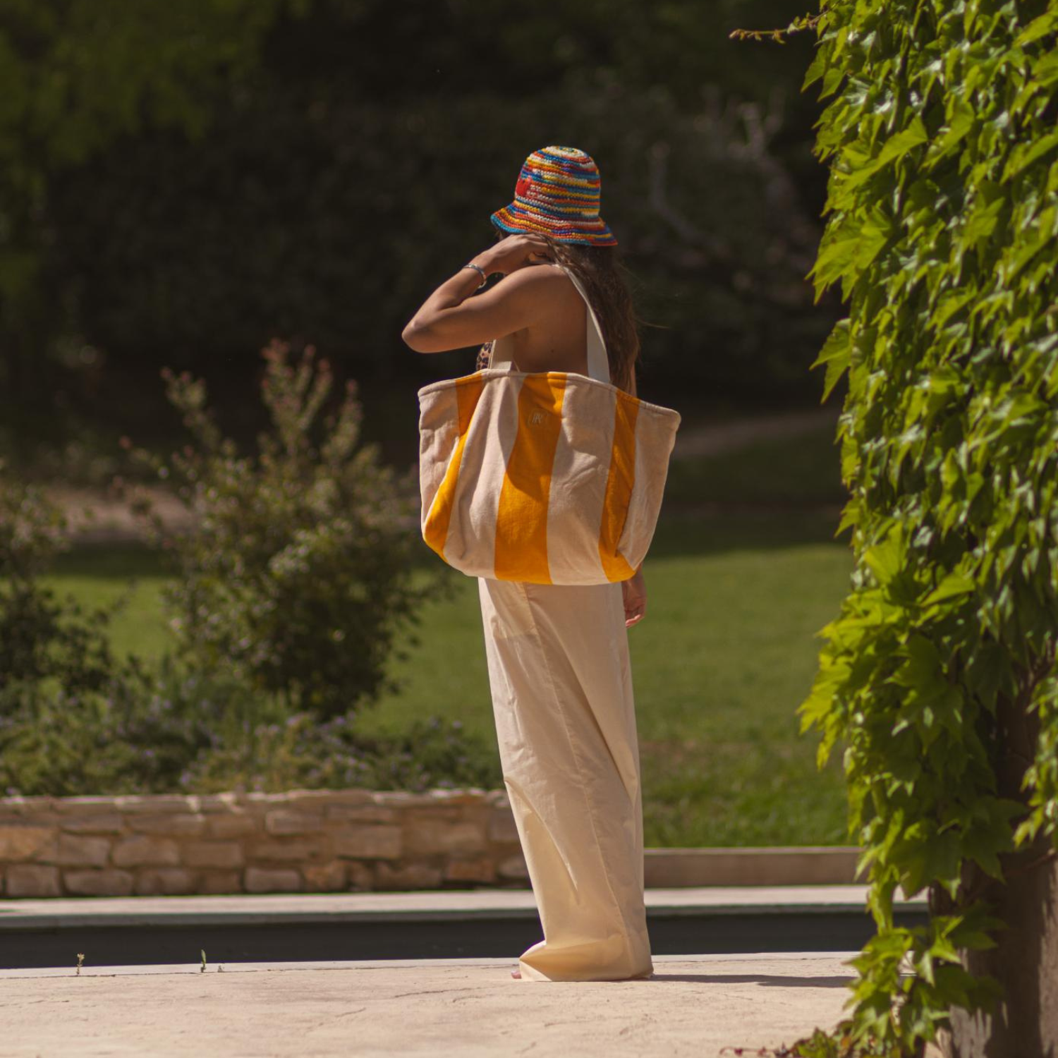 Marine Gold Beach Tote