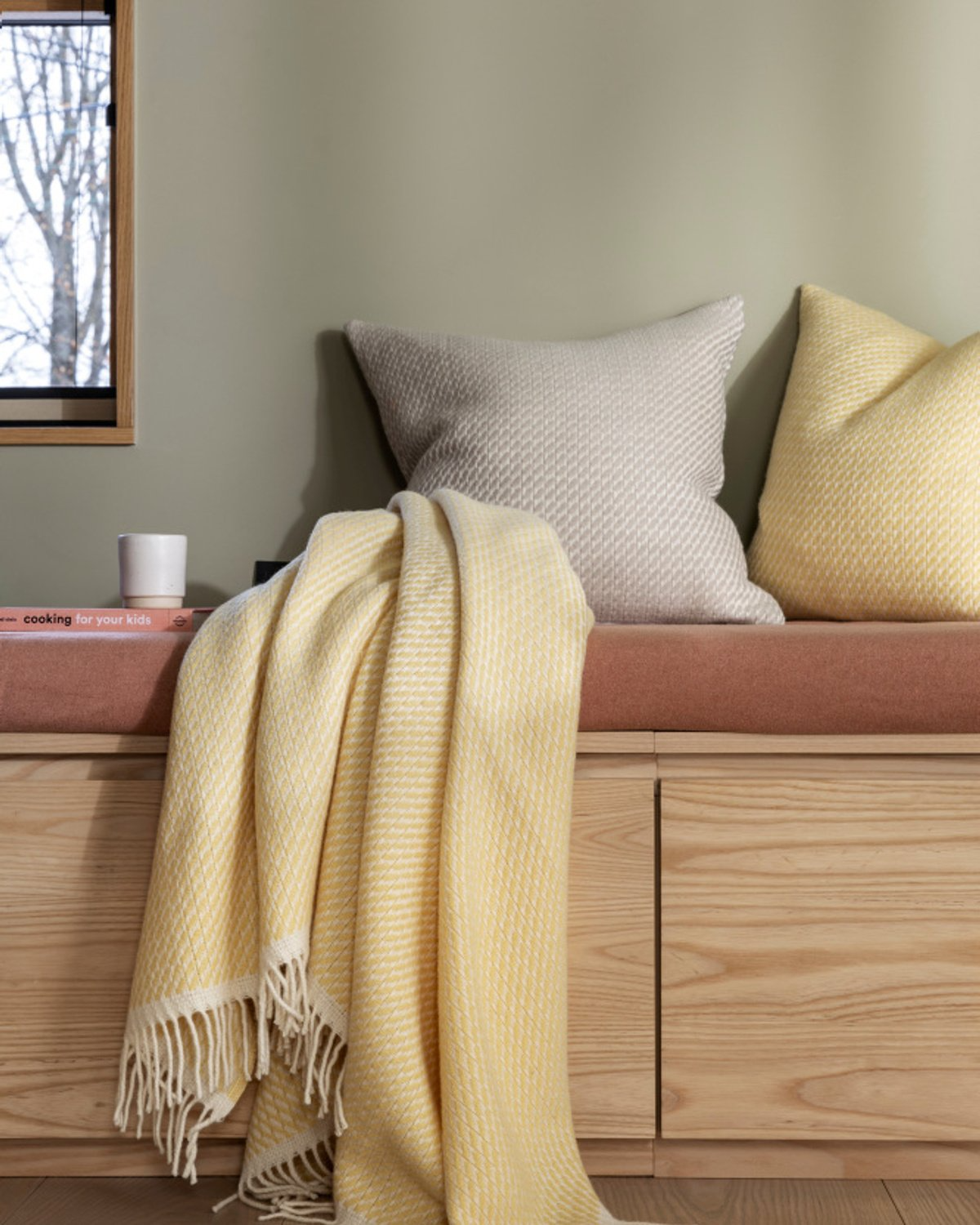 Norwegian Wool Mellow Throw Blanket- Yellow