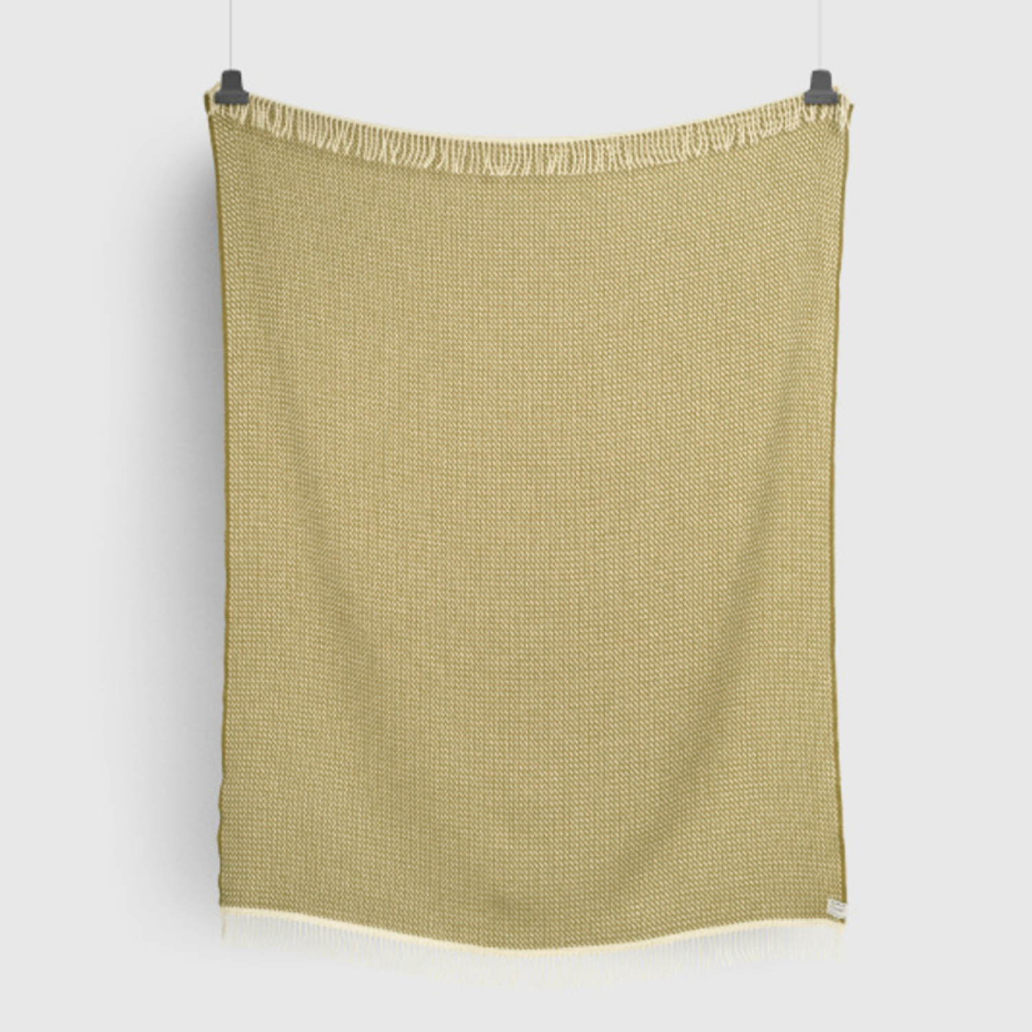 Norwegian Wool Mellow Throw Blanket - Leaf Green
