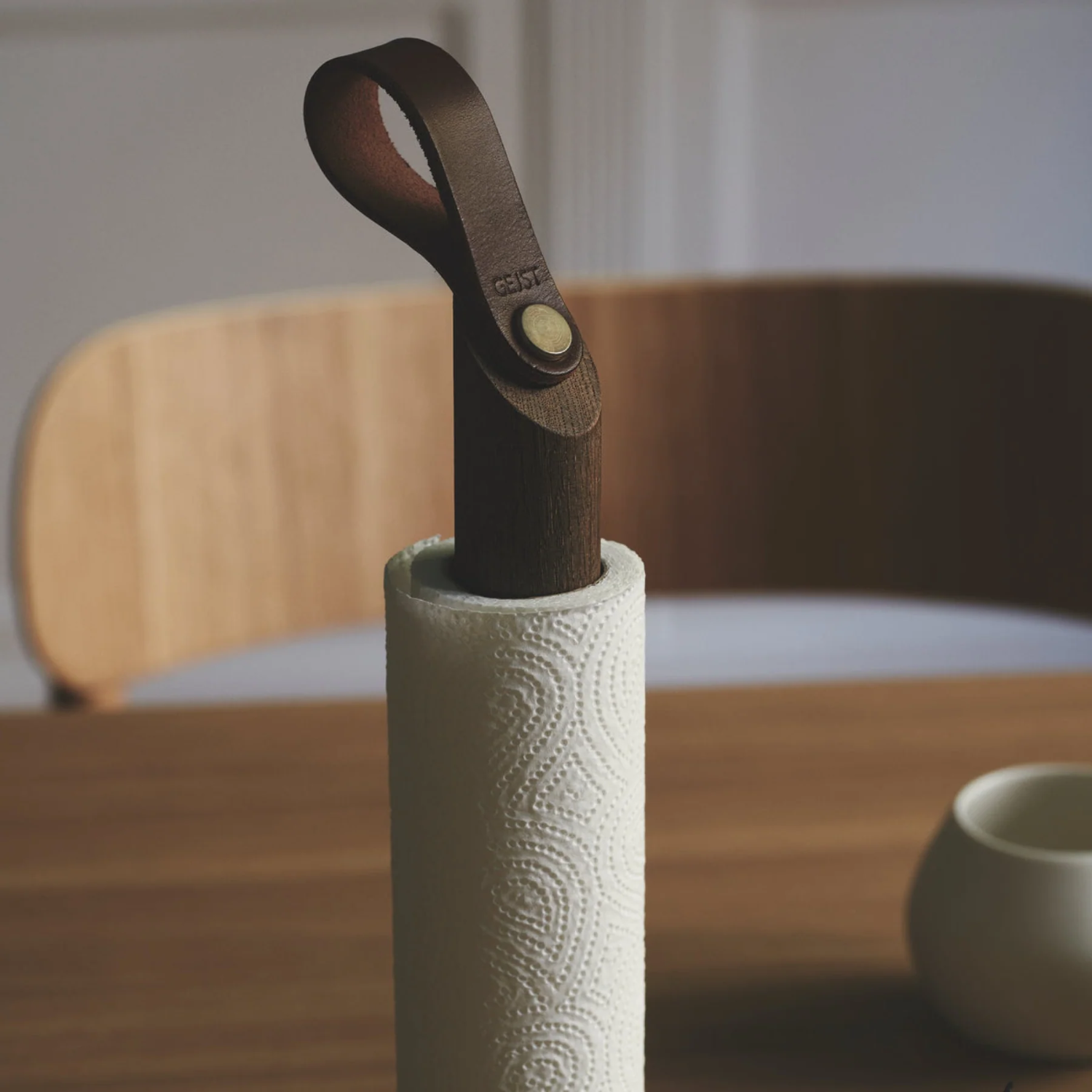 Grip Smoke Oak Paper Towel Holder