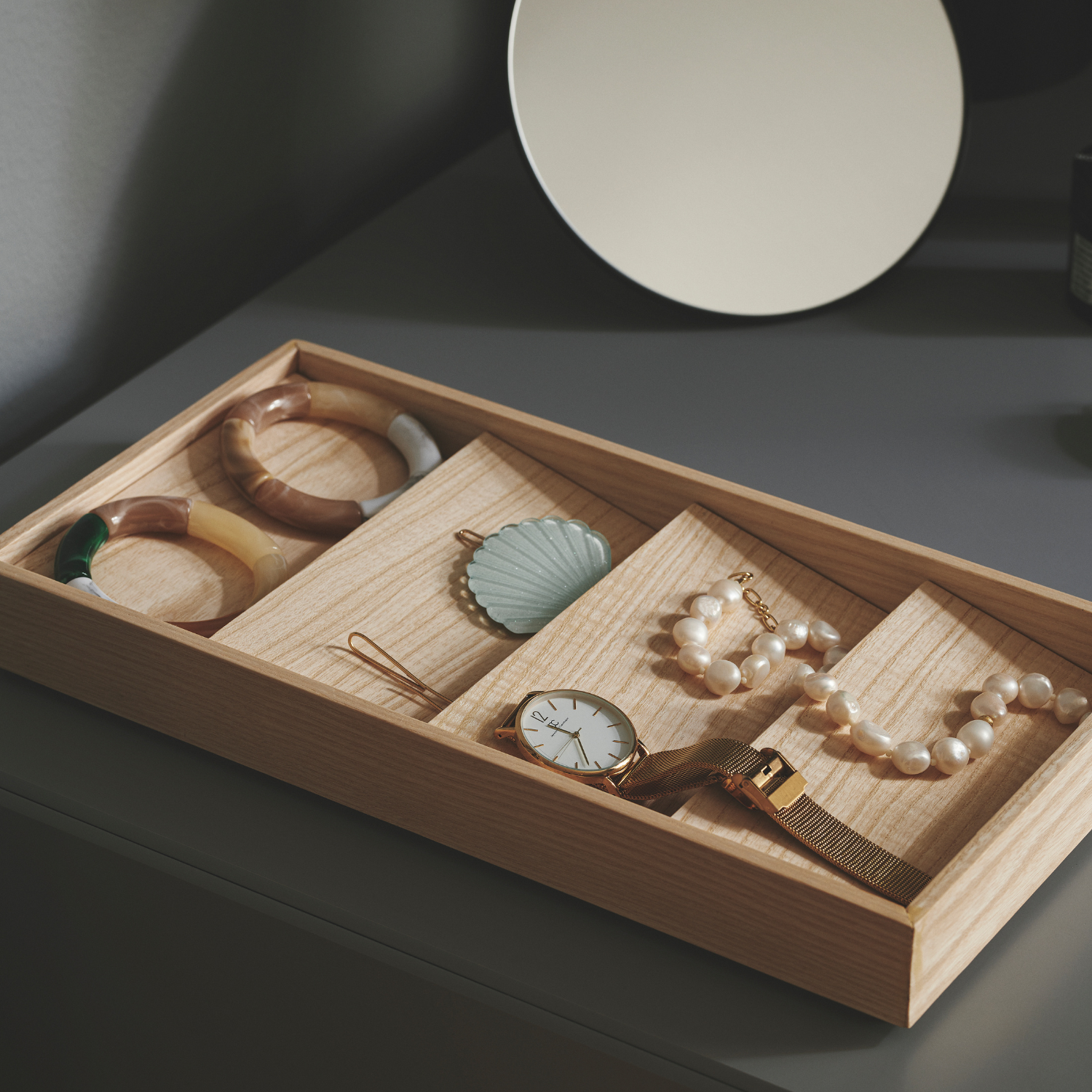 Ash Keepsake Organizer