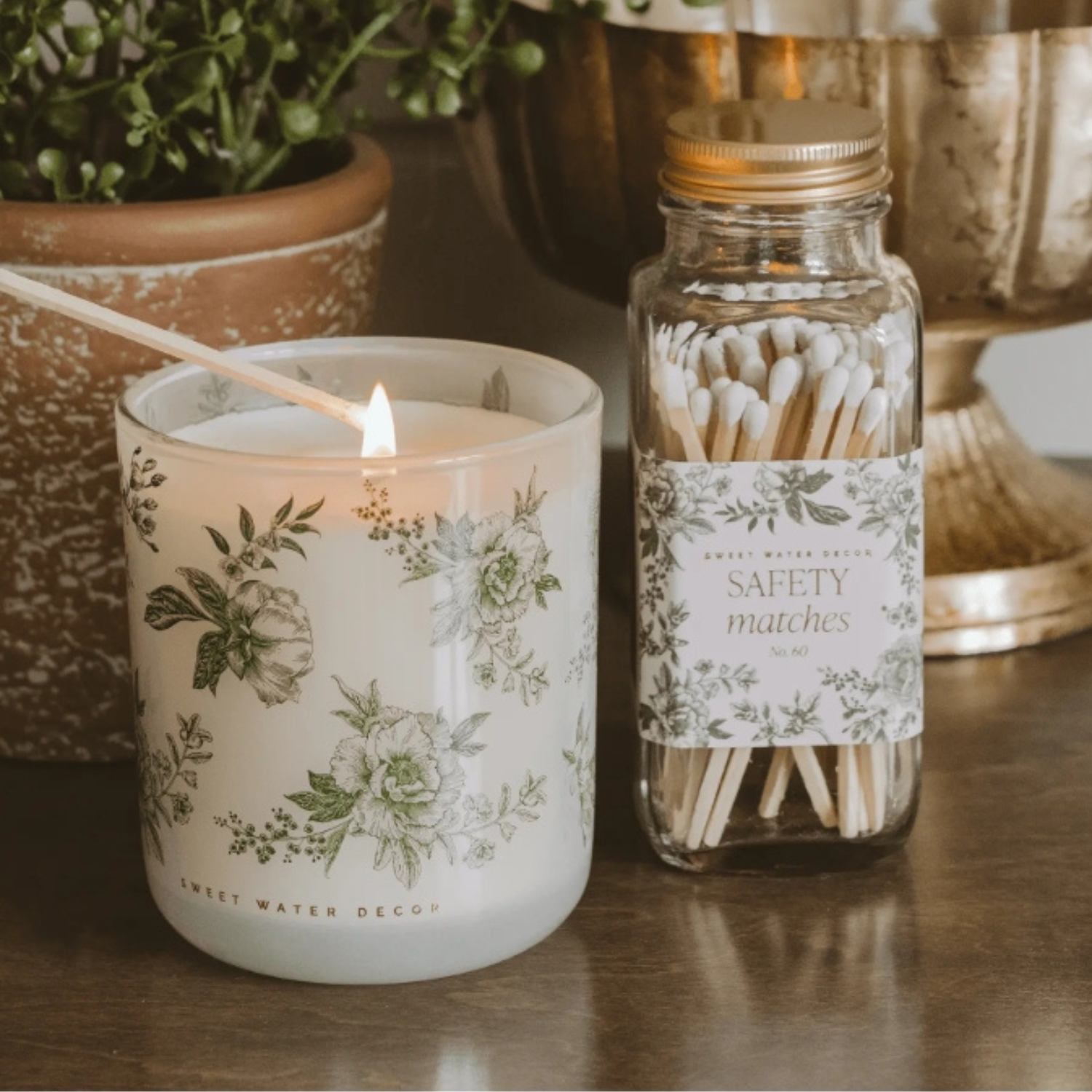 Green Botanical Bloom 12oz Glass Candle