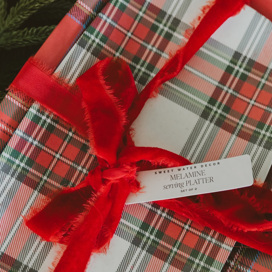 Winter Plaid Melamine Serving Tray (Set of 2)