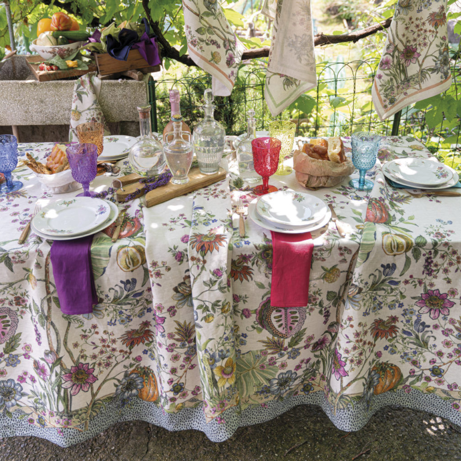 Biloba Tablecloth