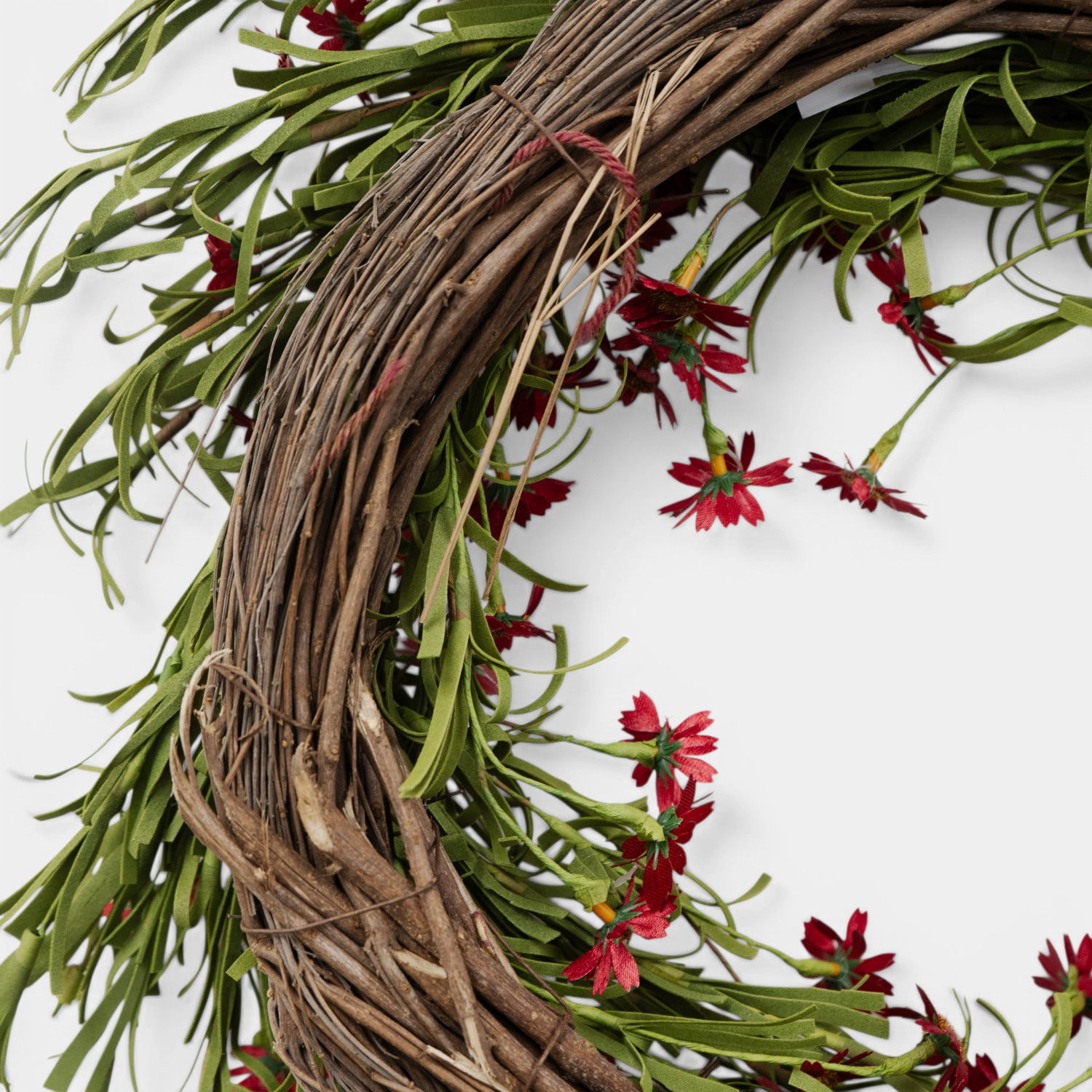Artificial Rustic Red Daisy 18" Wreath