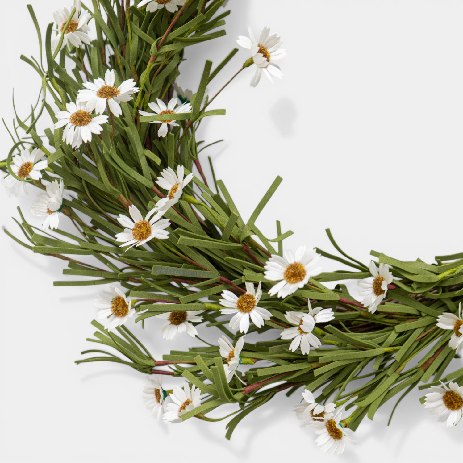 Artificial Rustic White Daisy 18" Wreath