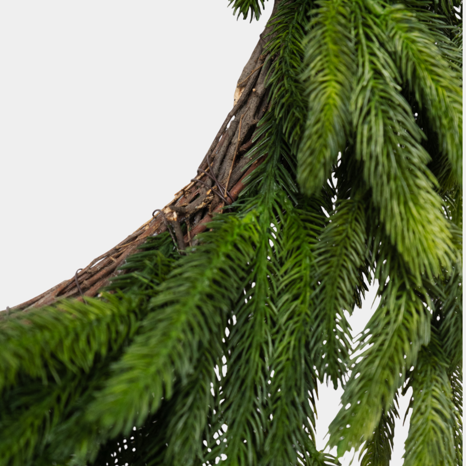 Artificial Real Touch Spruce Indoor/Outdoor 26" Wreath