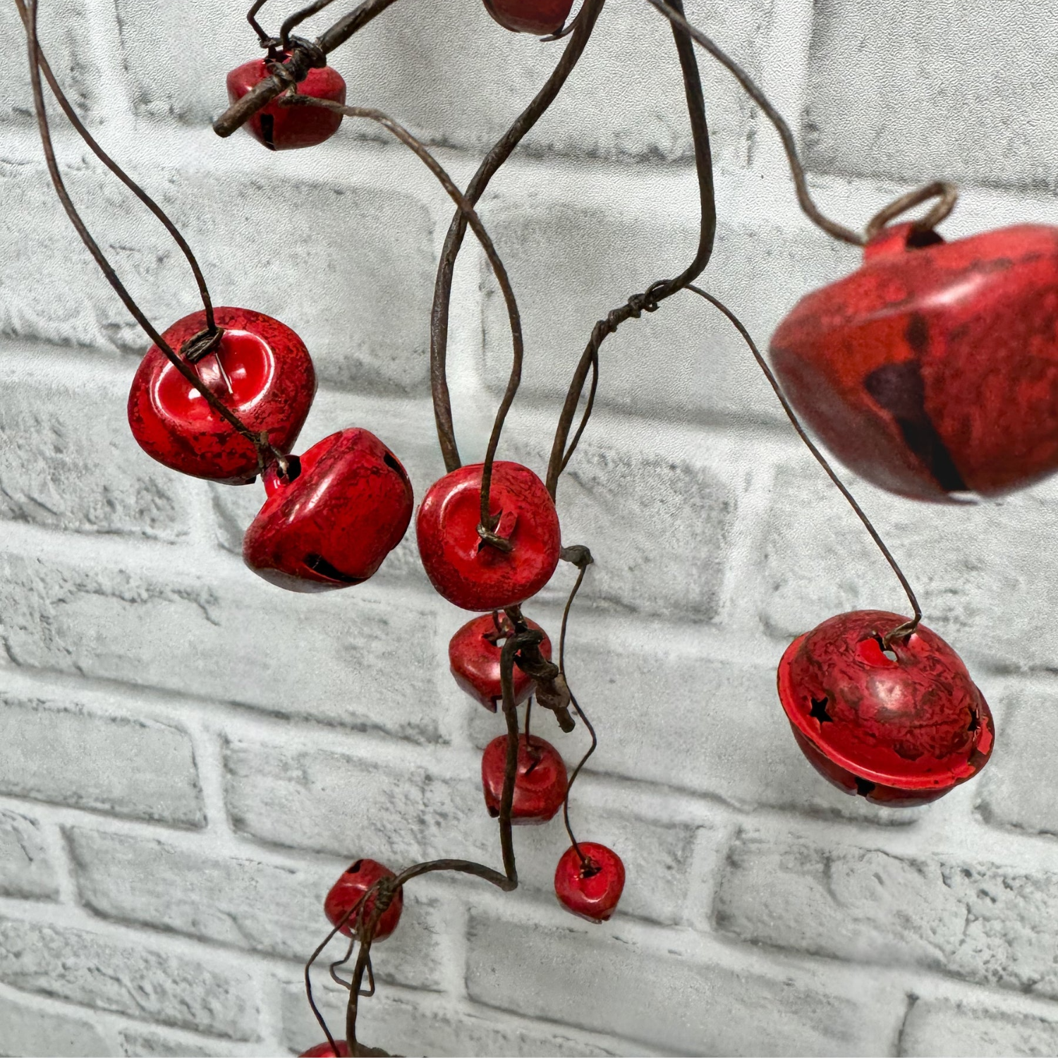 Jingle Bell 31" Garland - Red