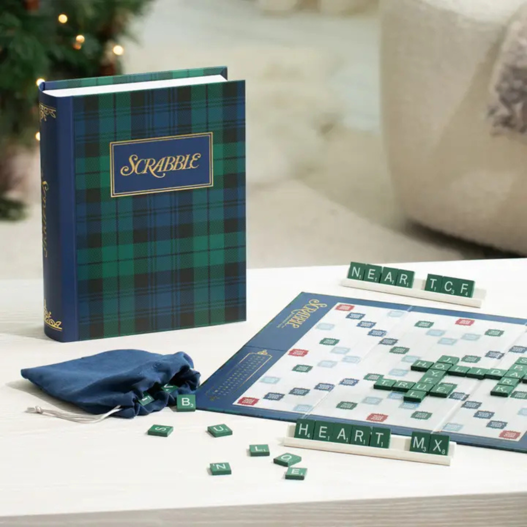 Scrabble Bookshelf Board Game - Holiday Tartan
