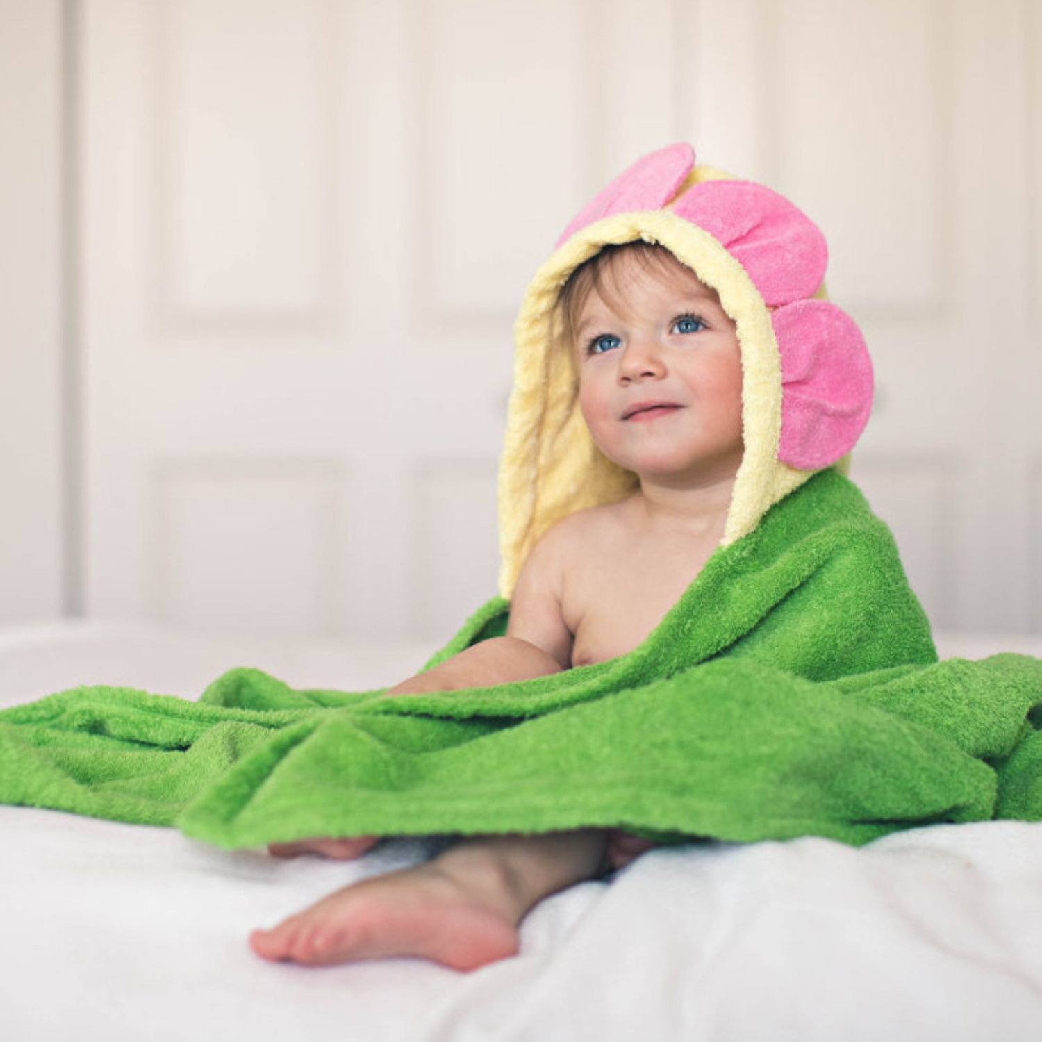 Blushing Blossom Kids Hooded Cotton Towel (2-8 YRS)
