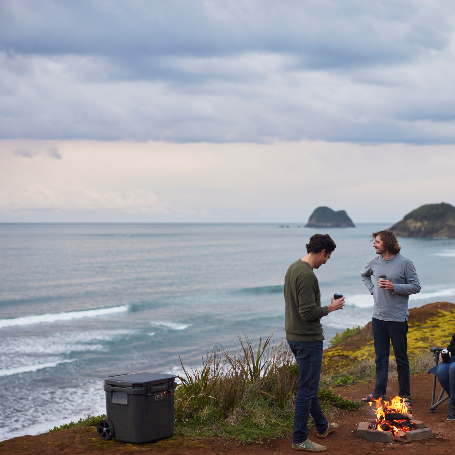 Yeti Charcoal Roadie 48 Cooler