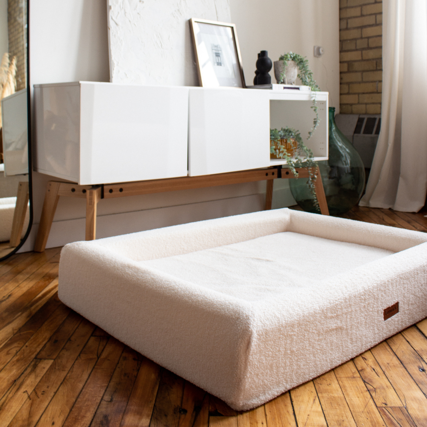 Indoor Sherpa Ivory Dog Bed