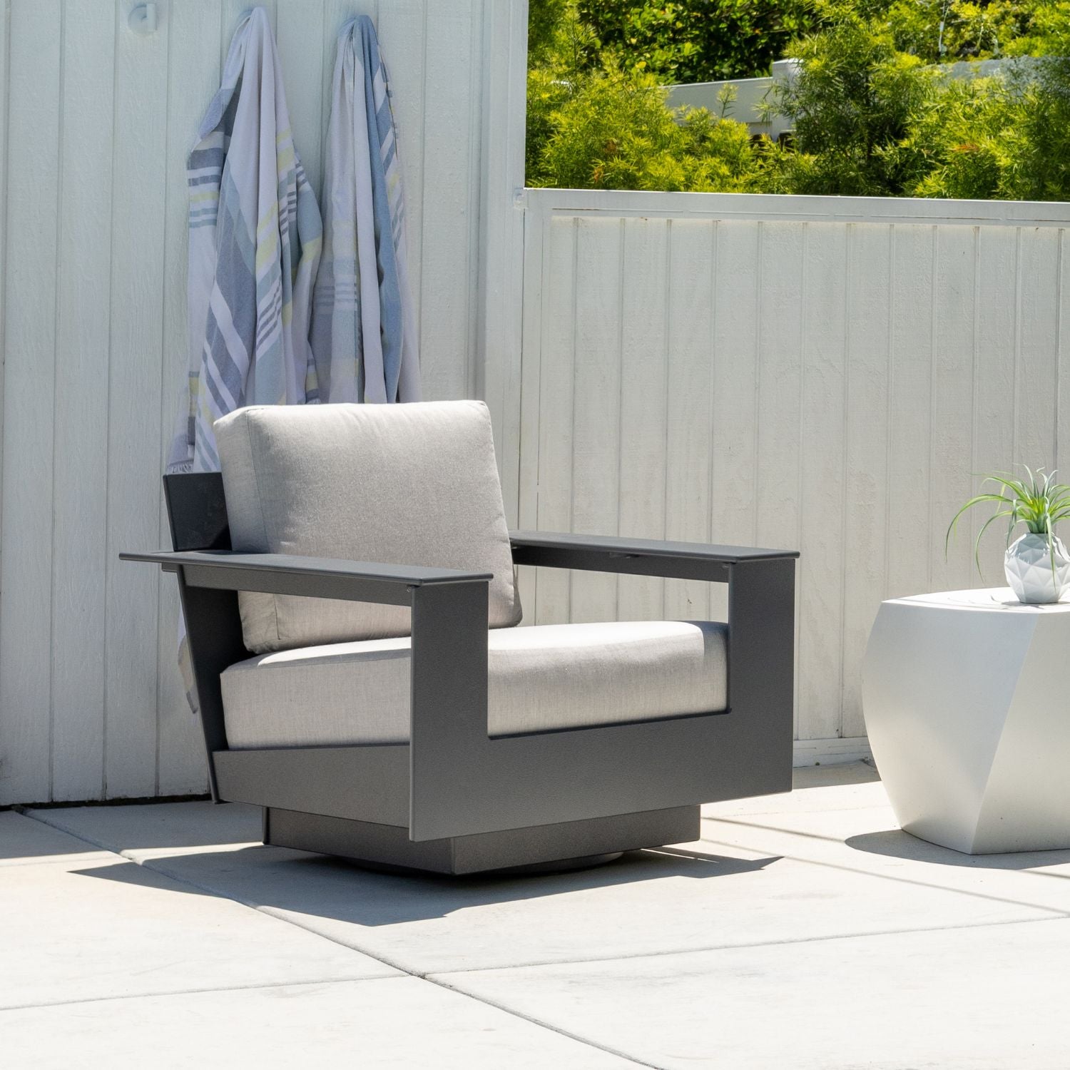 Loll Nisswa Lounge Chair