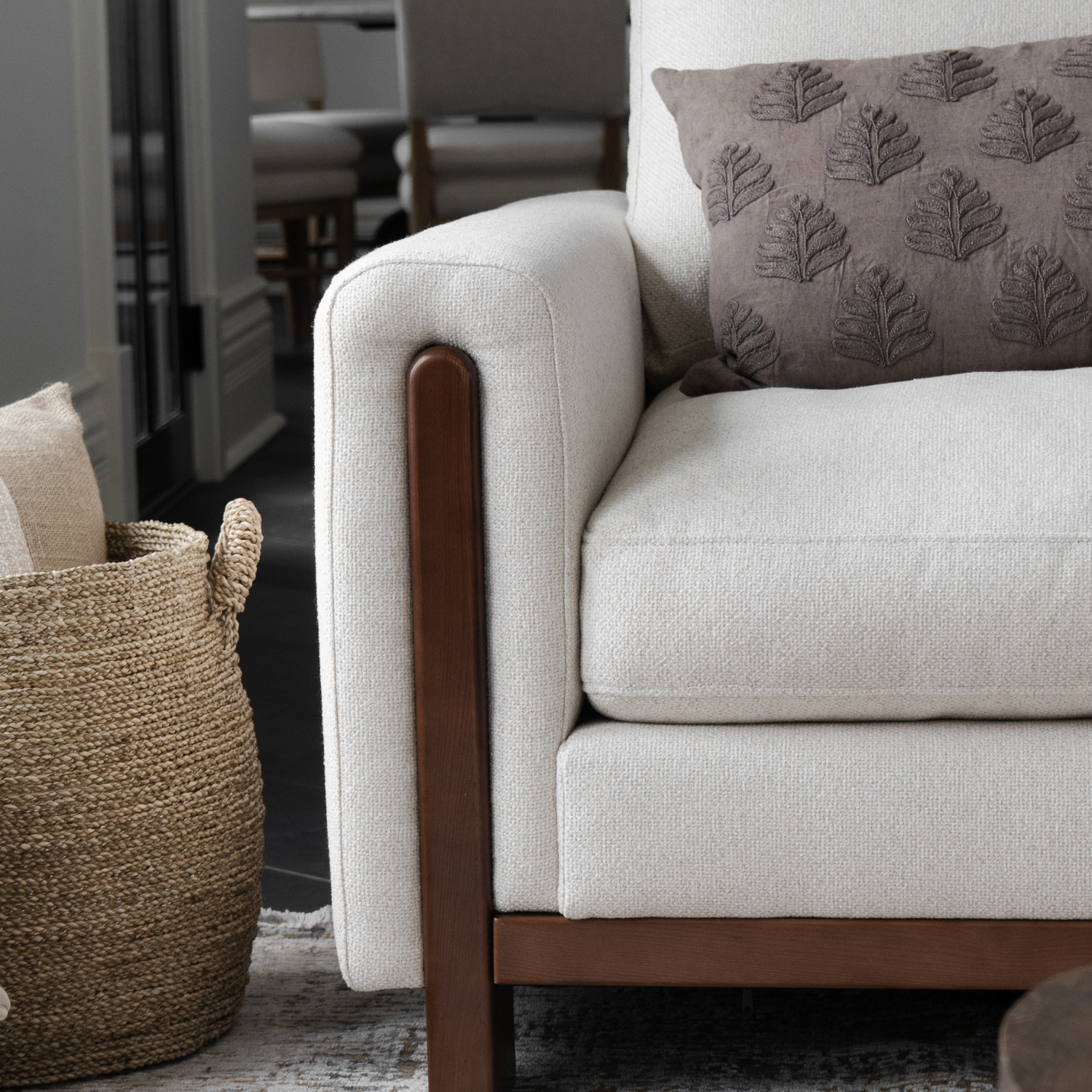 Ottawa Lounge Chair - Linen Weave