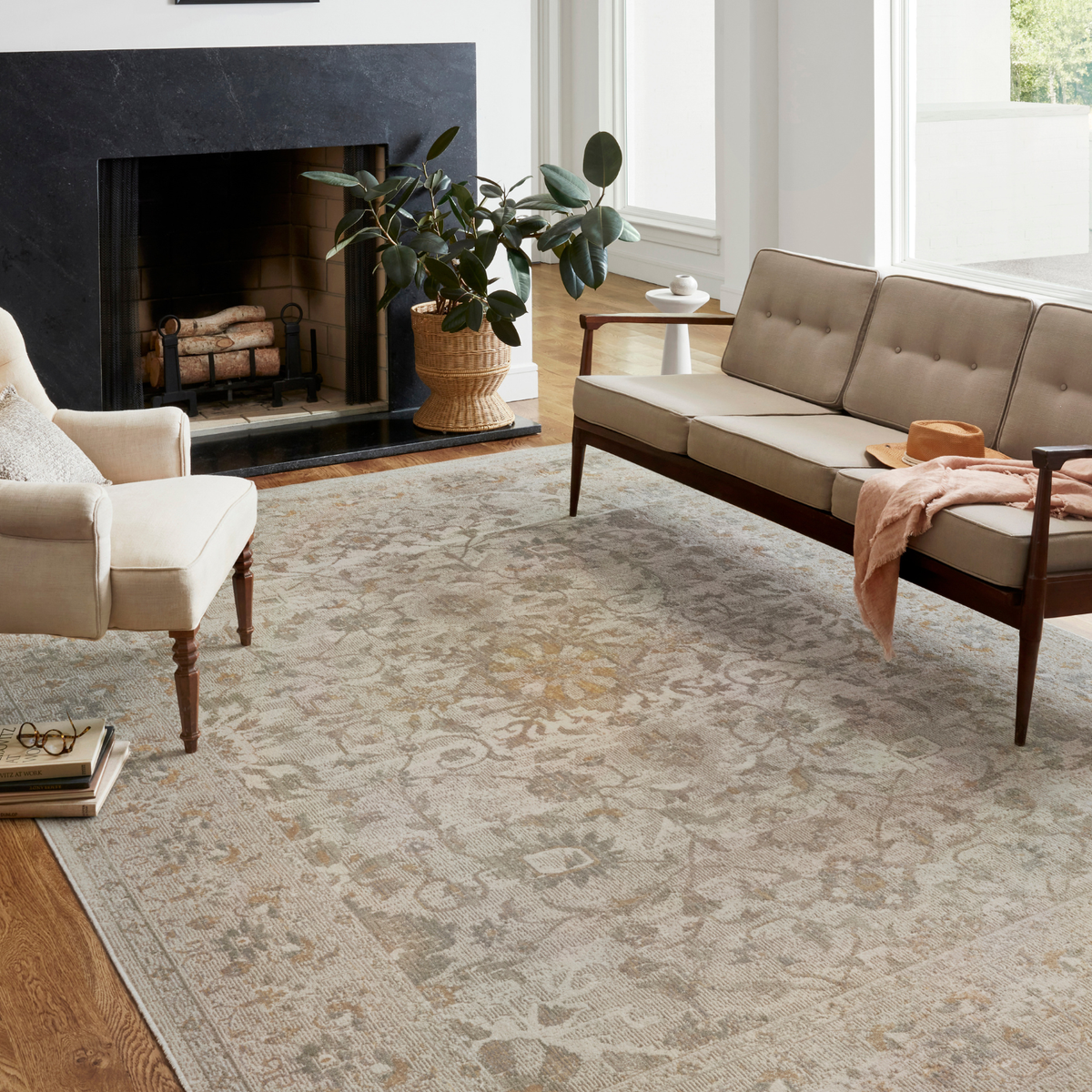 Chris Loves Julia x Loloi Rosemarie Ivory / Natural Rug