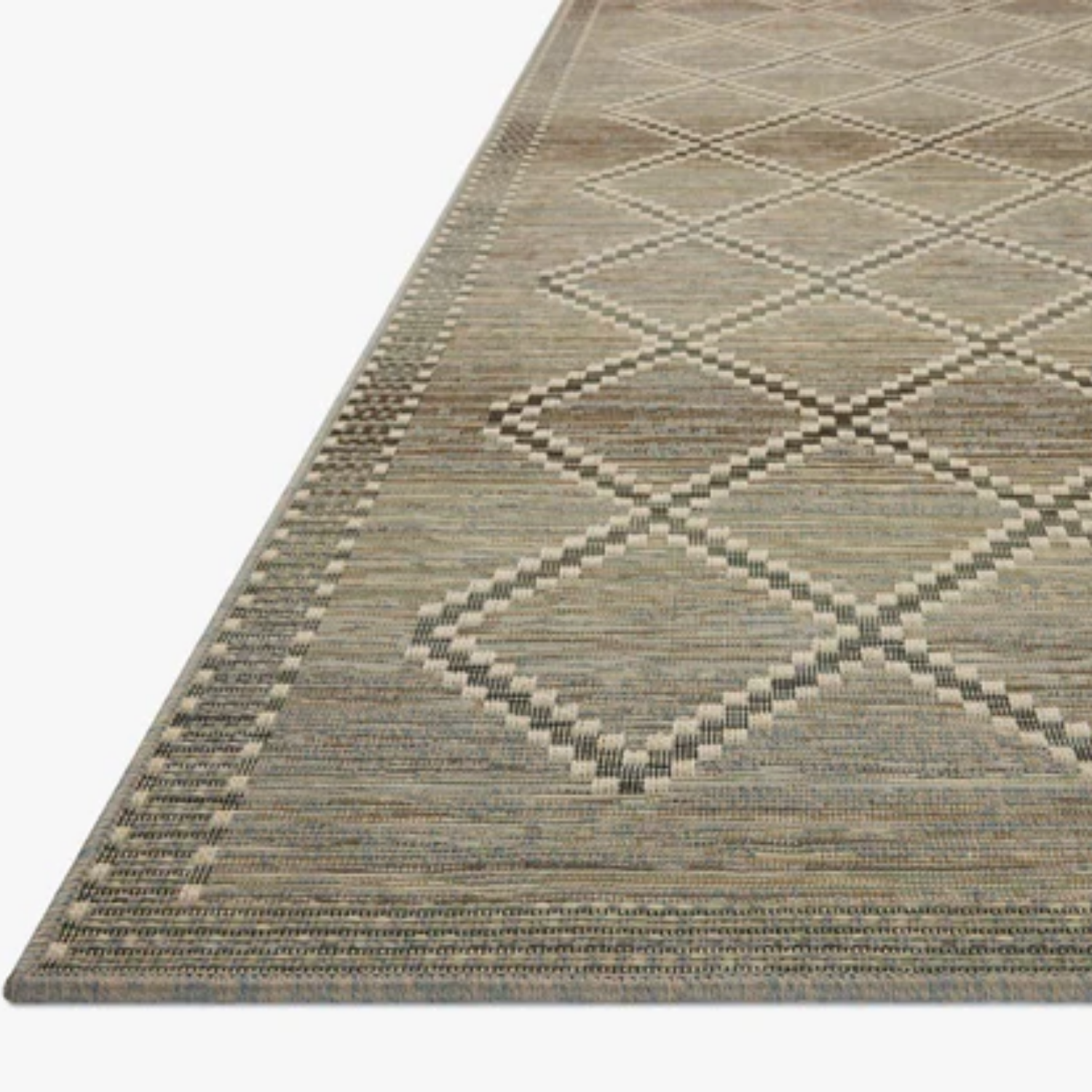 Loloi Saylor Stone/Ivory Outdoor Rug