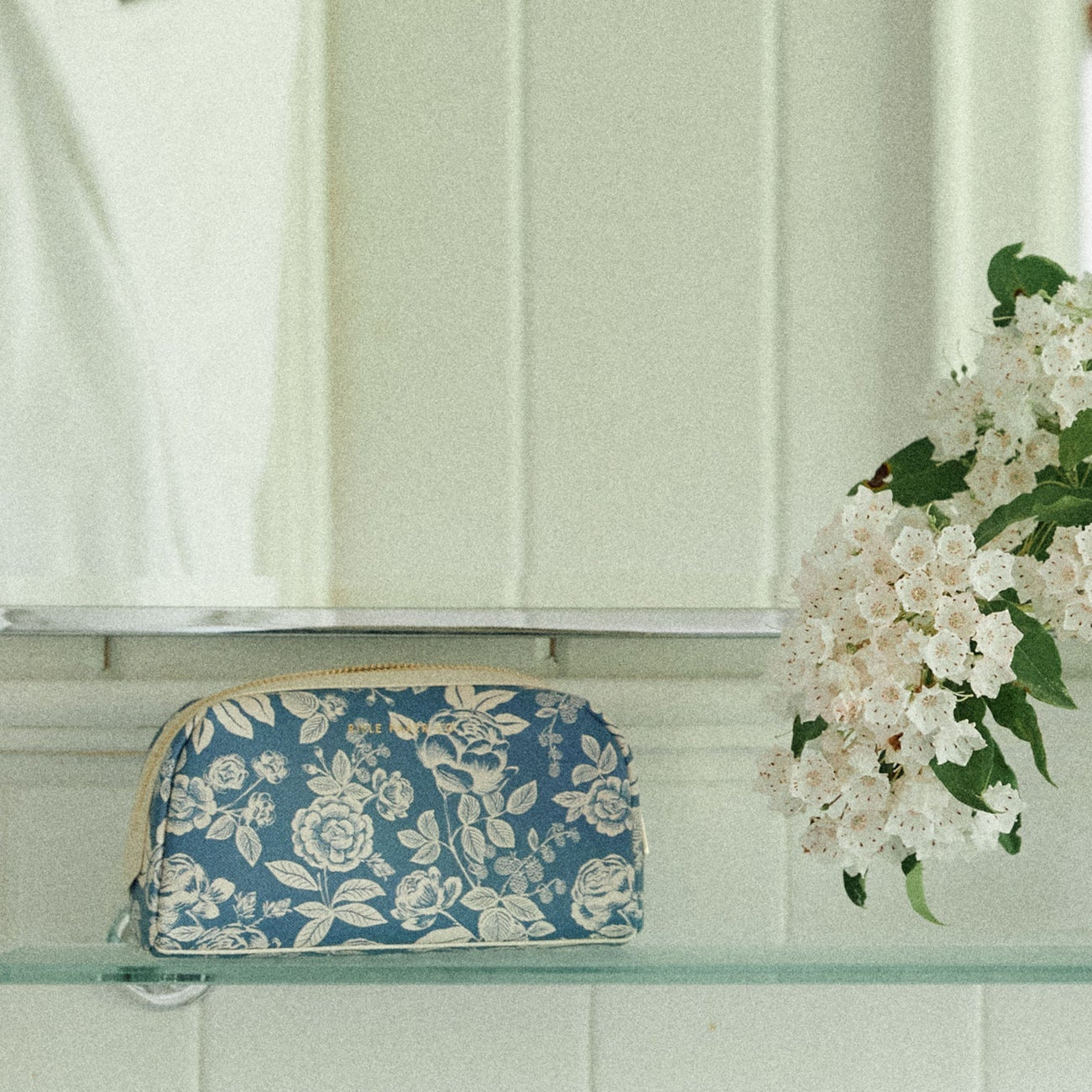 English Rose Cosmetic Bag