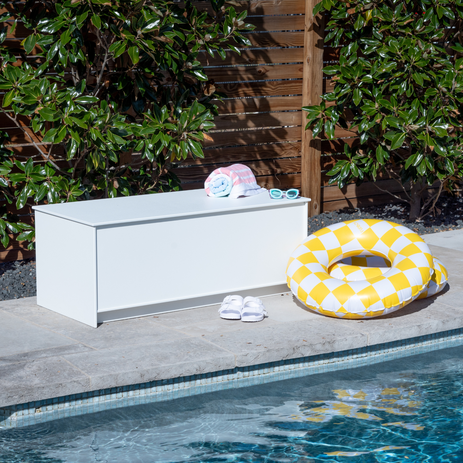 Loll Outdoor Slider Storage Chest