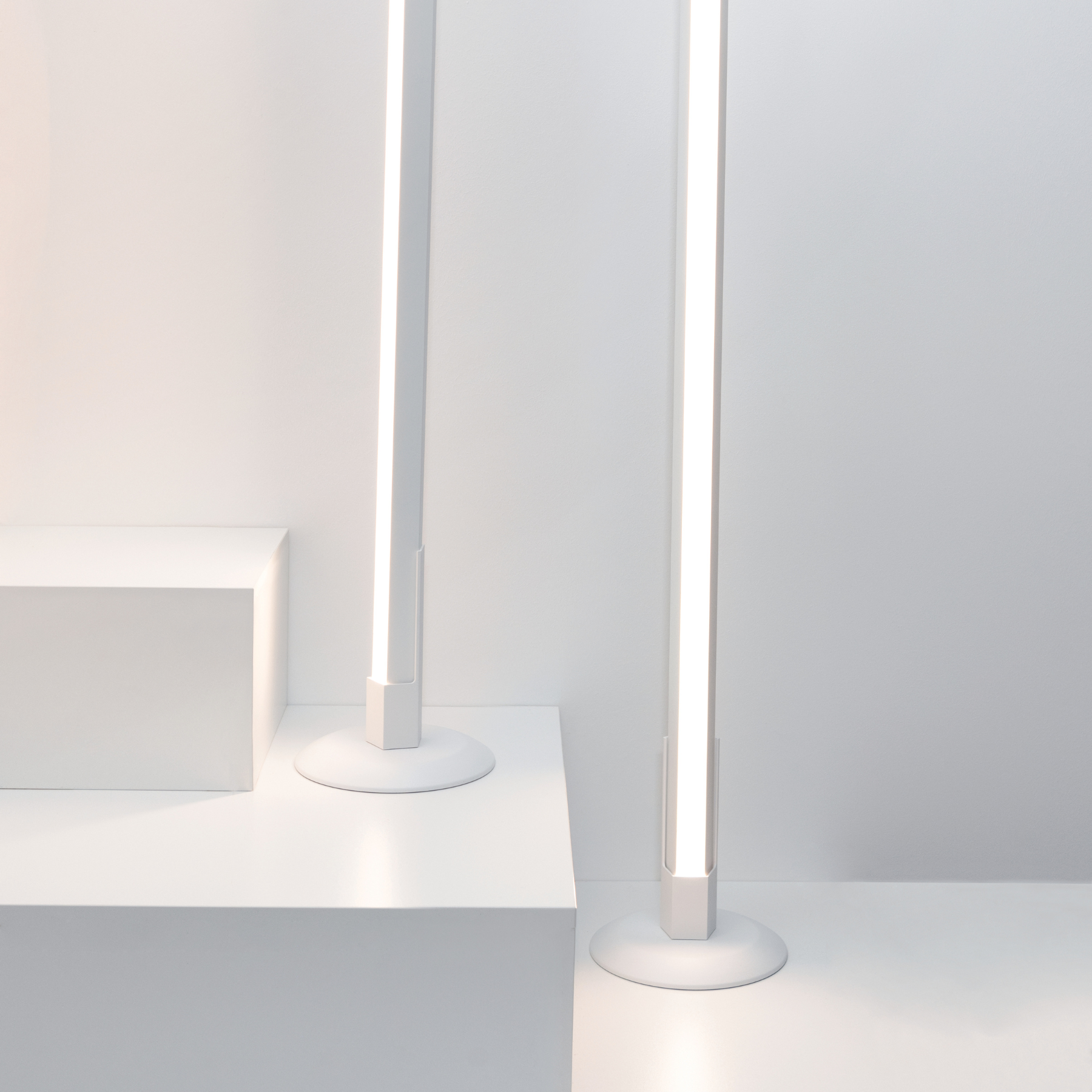 Dark Grey In/Out Light Bar Docking Stand