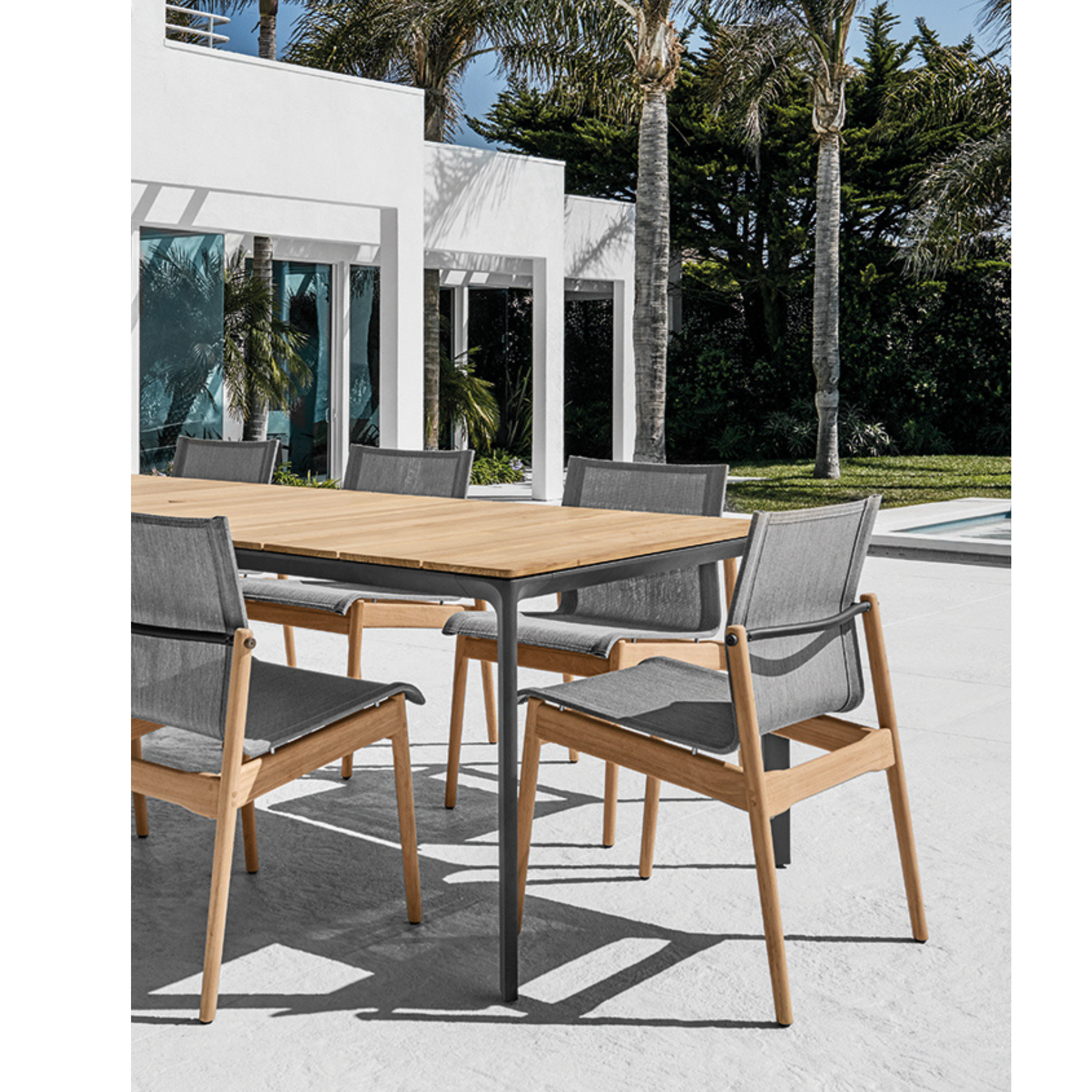Gloster Carver Teak Dining Tables - Meteor