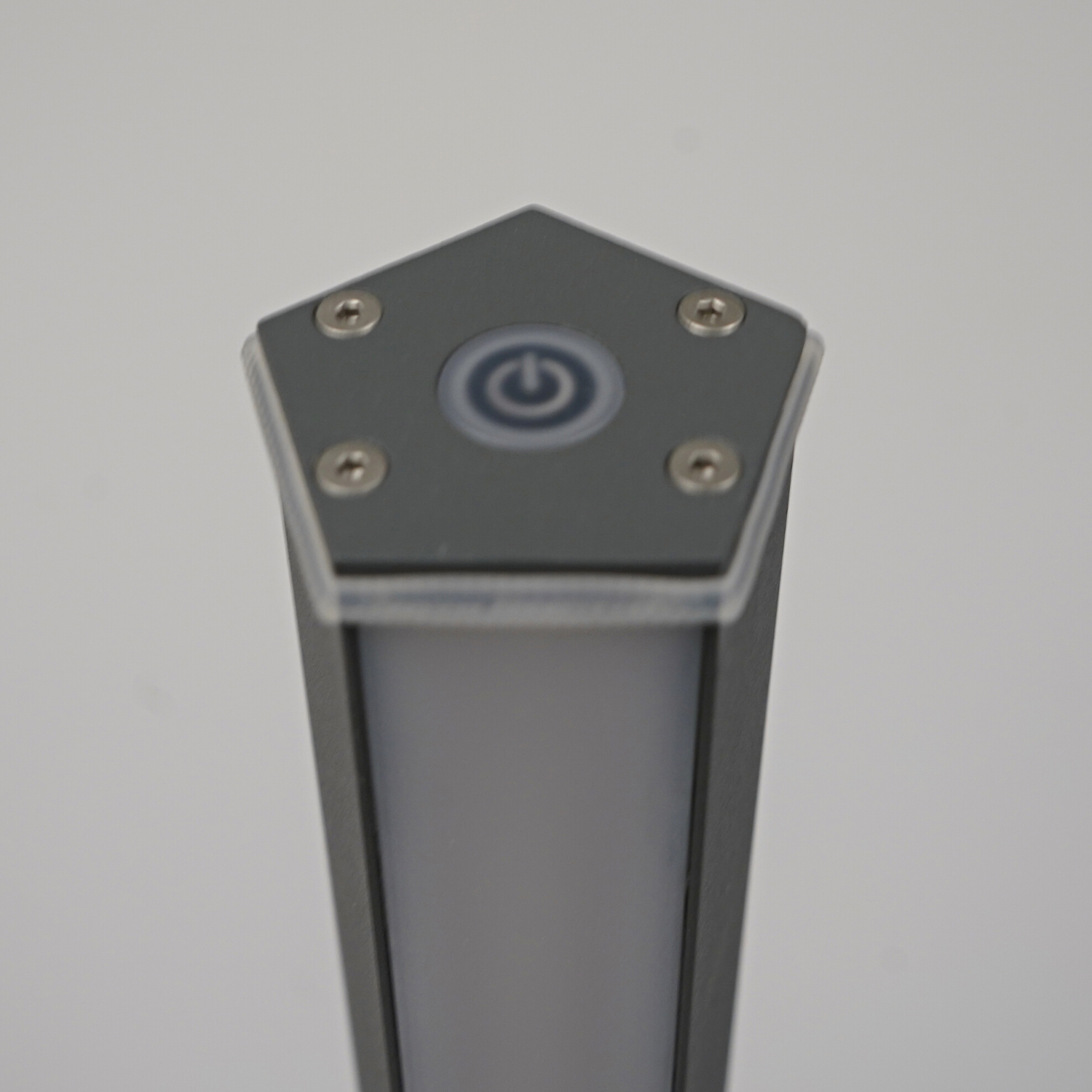 Dark Grey Cordless In/Out 4.5' Light Bar