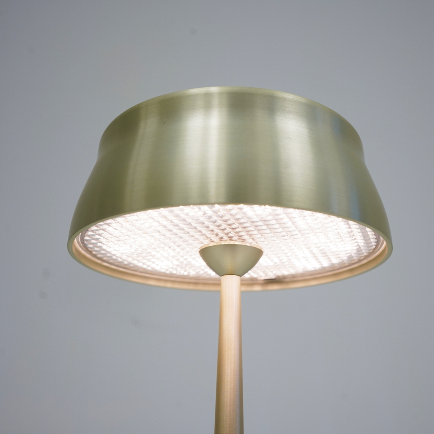 Sister Light Gold Cordless In/Out Lamp