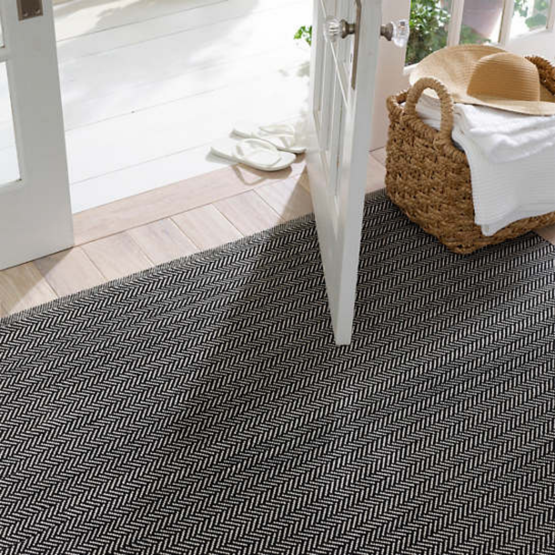 Dash & Albert Herringbone Black Indoor Outdoor Rug