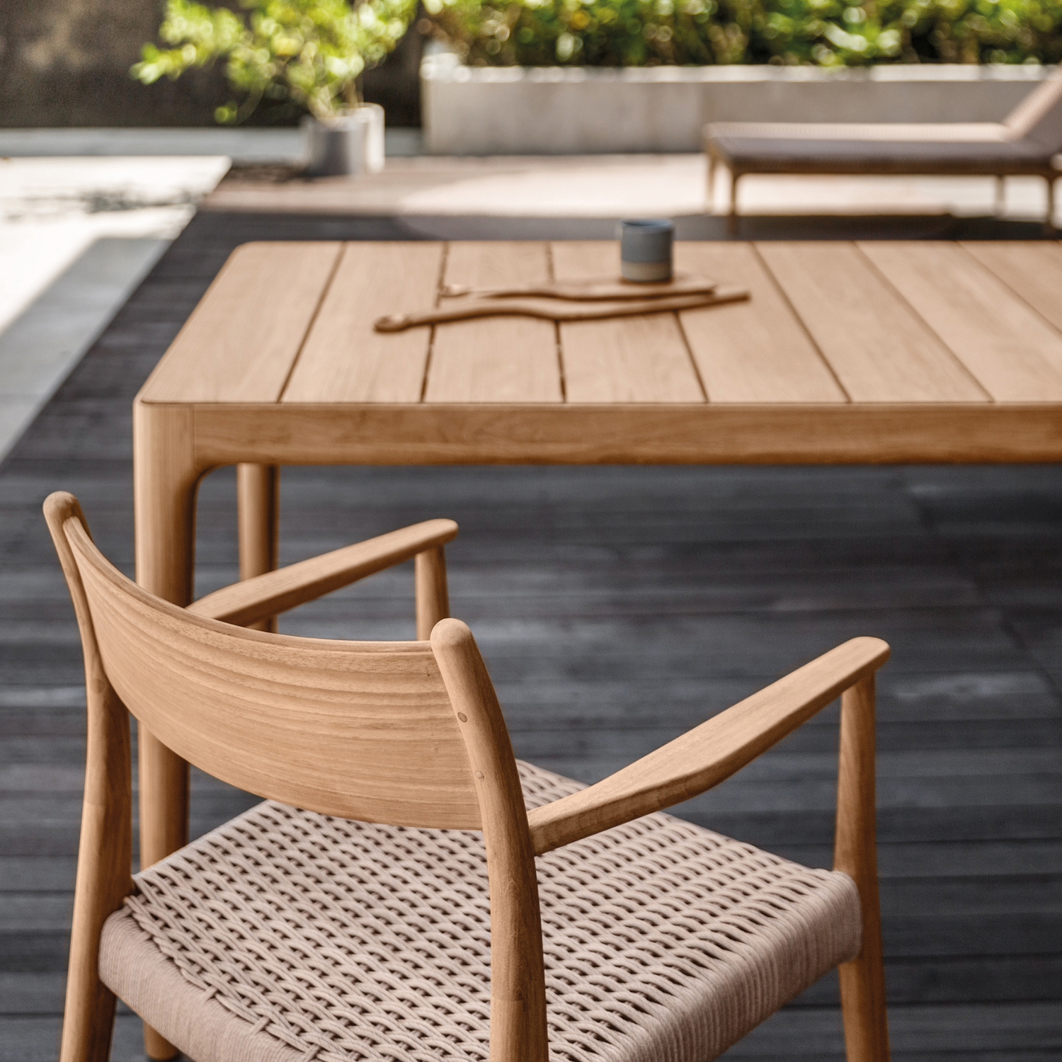 Gloster Lima Arm Chair