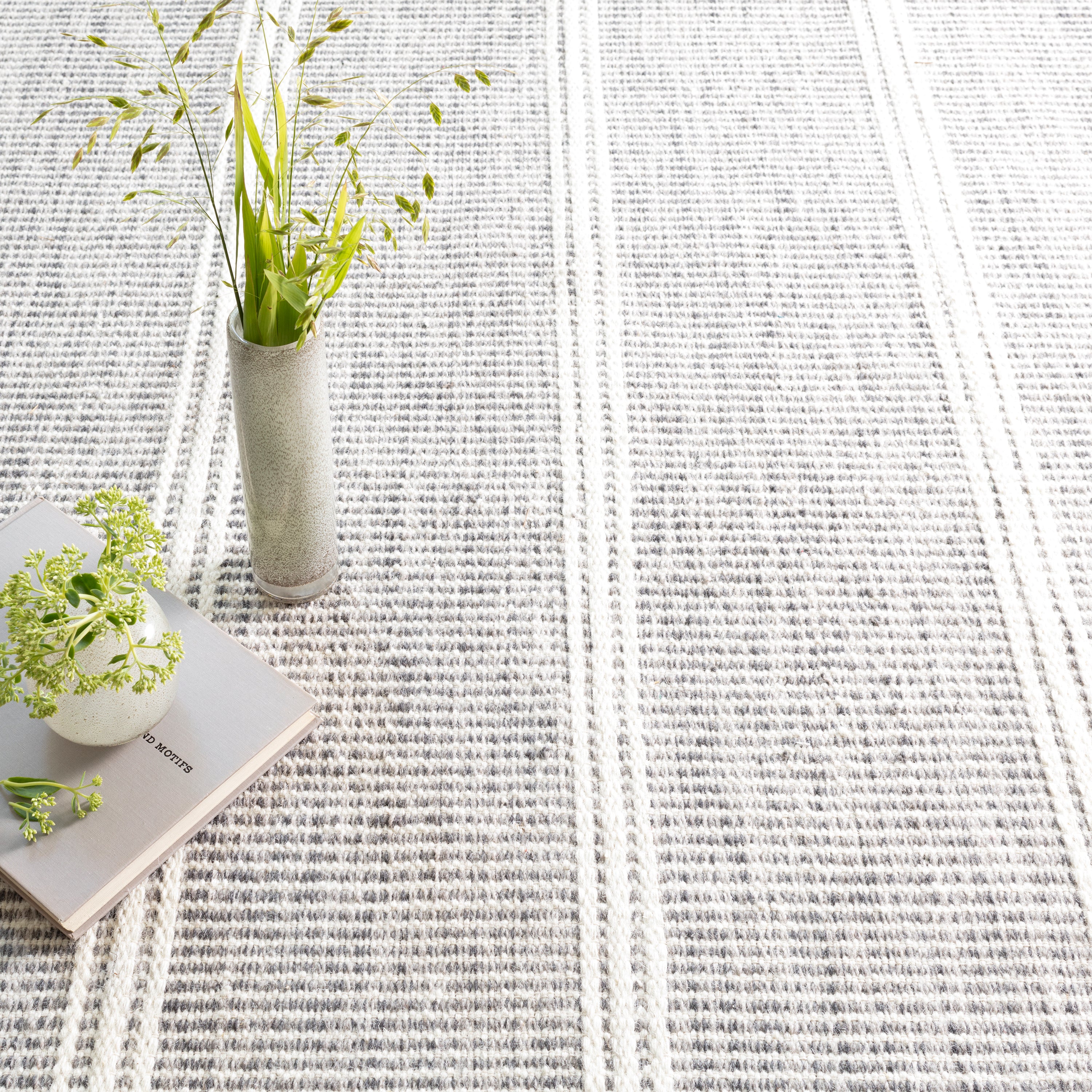 Dash & Albert Malta Grey Woven Wool Rug