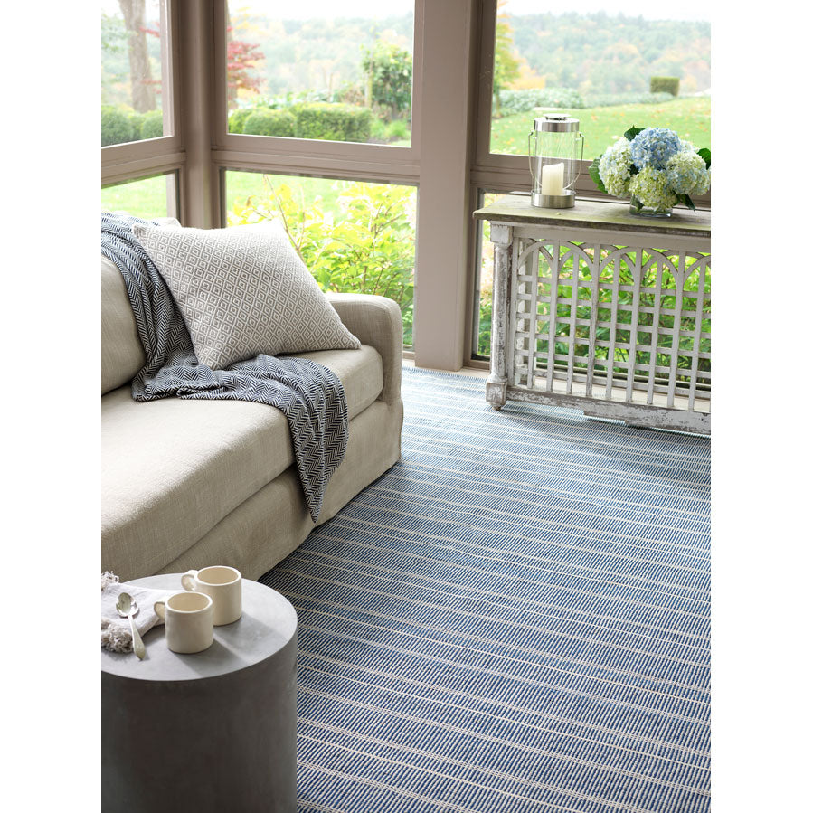 Dash & Albert Samson Navy Indoor/Outdoor Rug