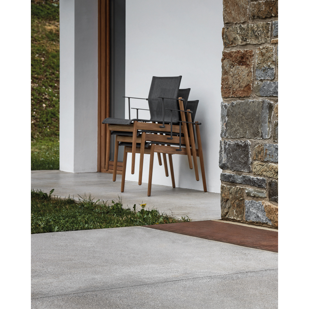 Gloster Sway Anthracite Side Chair