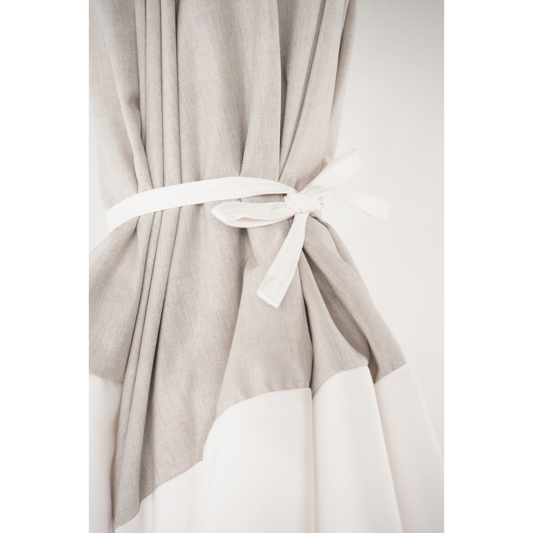 9' Champagne Two-Tone Market Umbrella