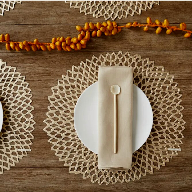 Chilewich Dahlia 14" Placemat Set of 4 - Champagne