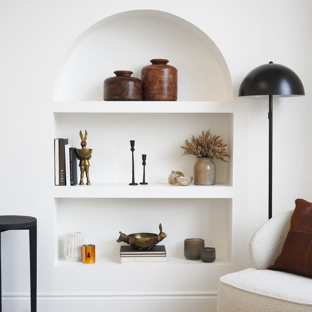 Whimsical Eric the Hare Dish Stand