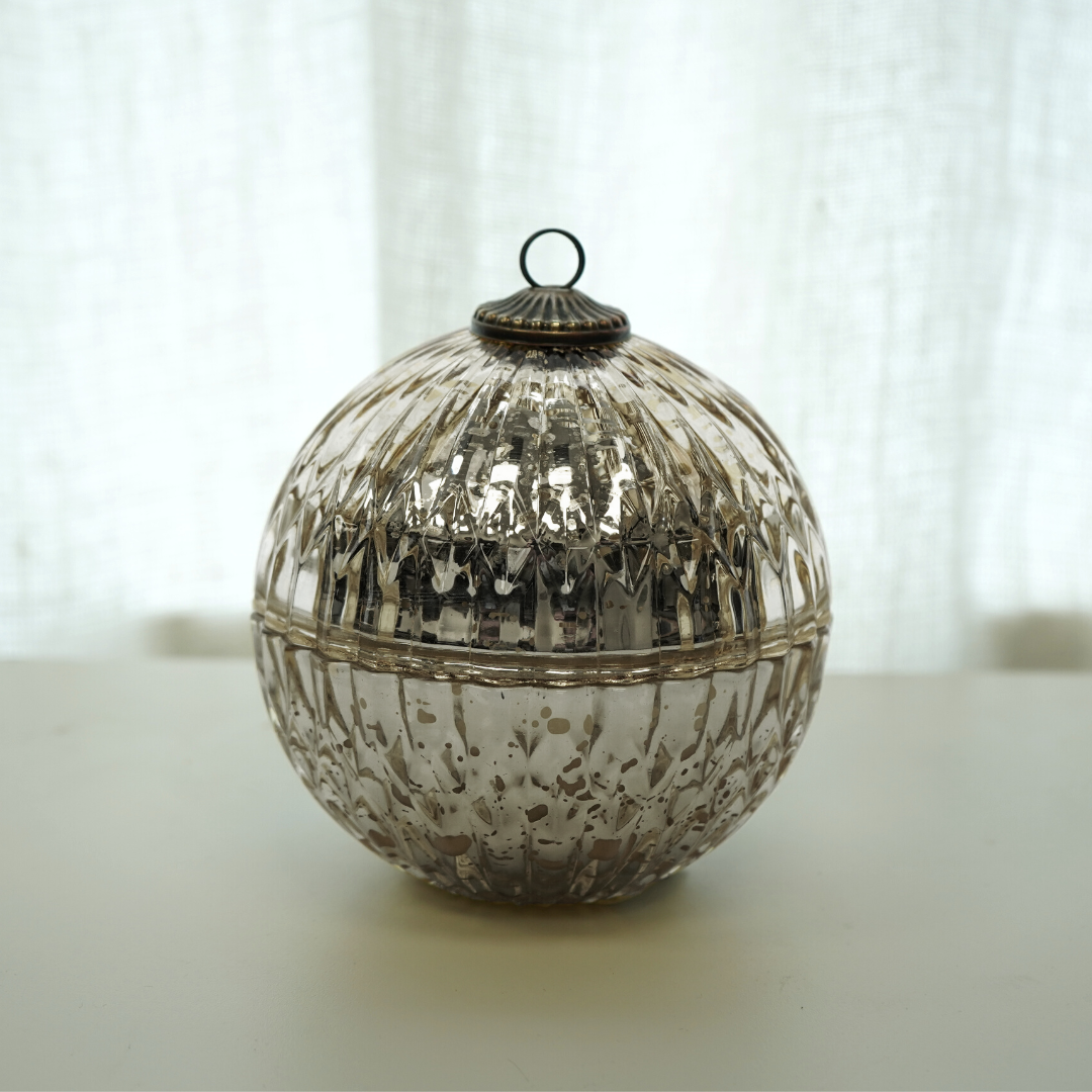 Silver Mercury Ornament Candle | Balsam & Cedar