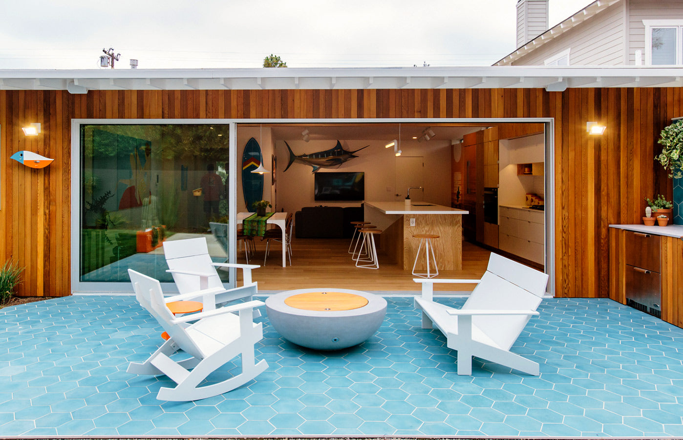 Loll Lollygagger Sofa