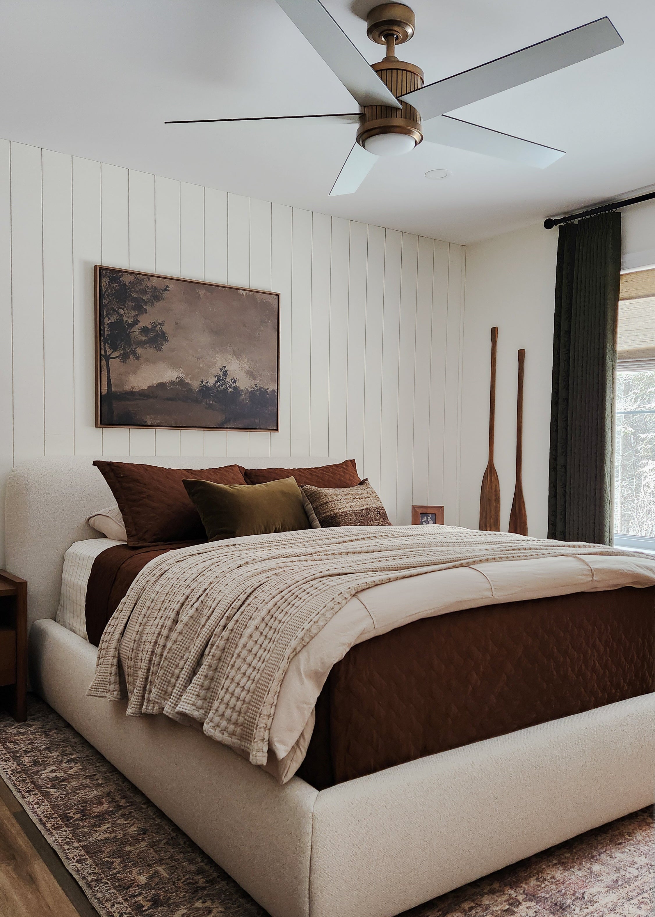 Broadview Platform Bed - Linen Weave