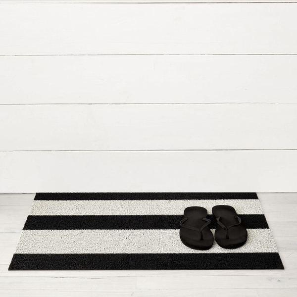 Chilewich Bold Stripe Shag Mats - Black & White