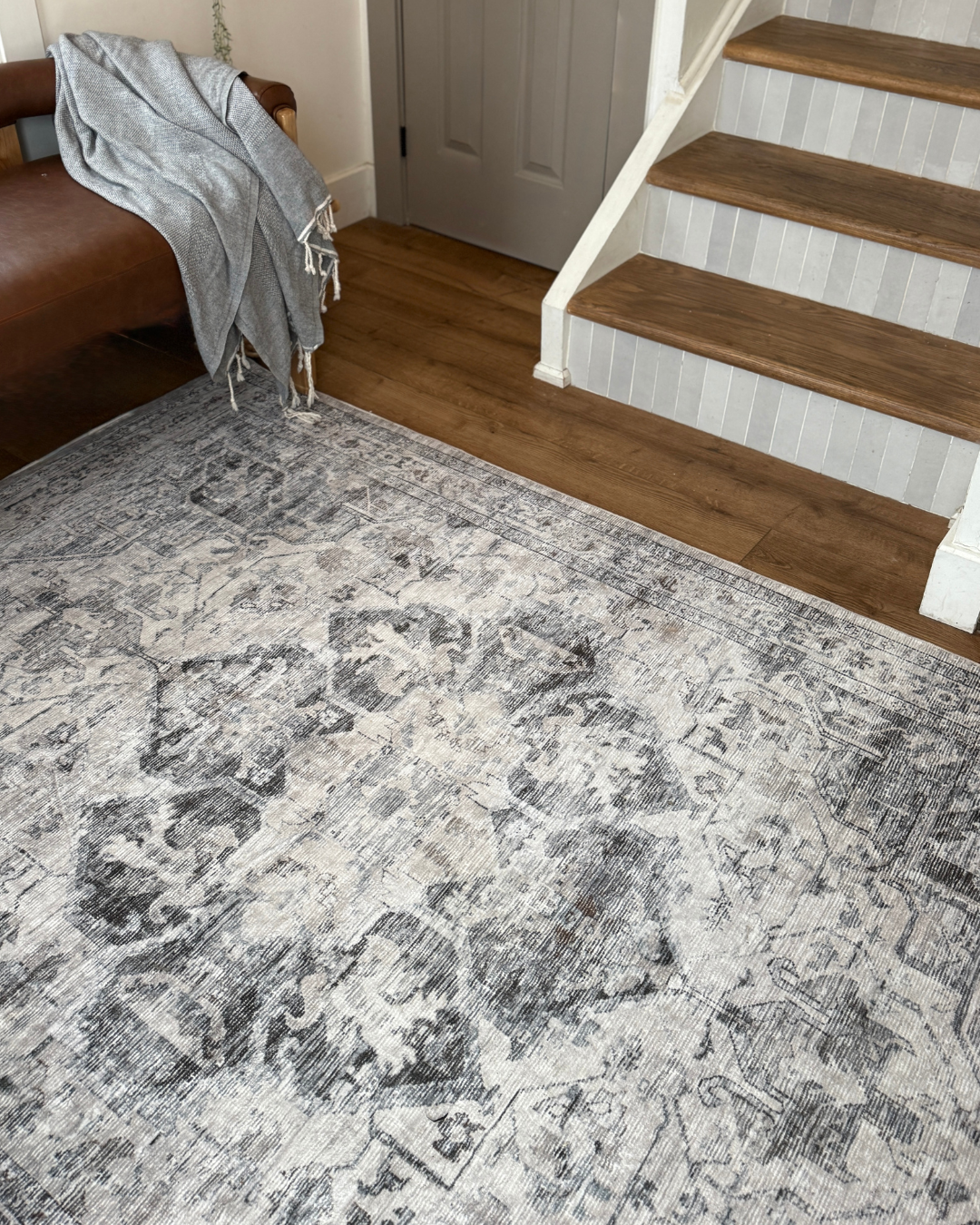 Brio Grey/Ivory Washable Rug