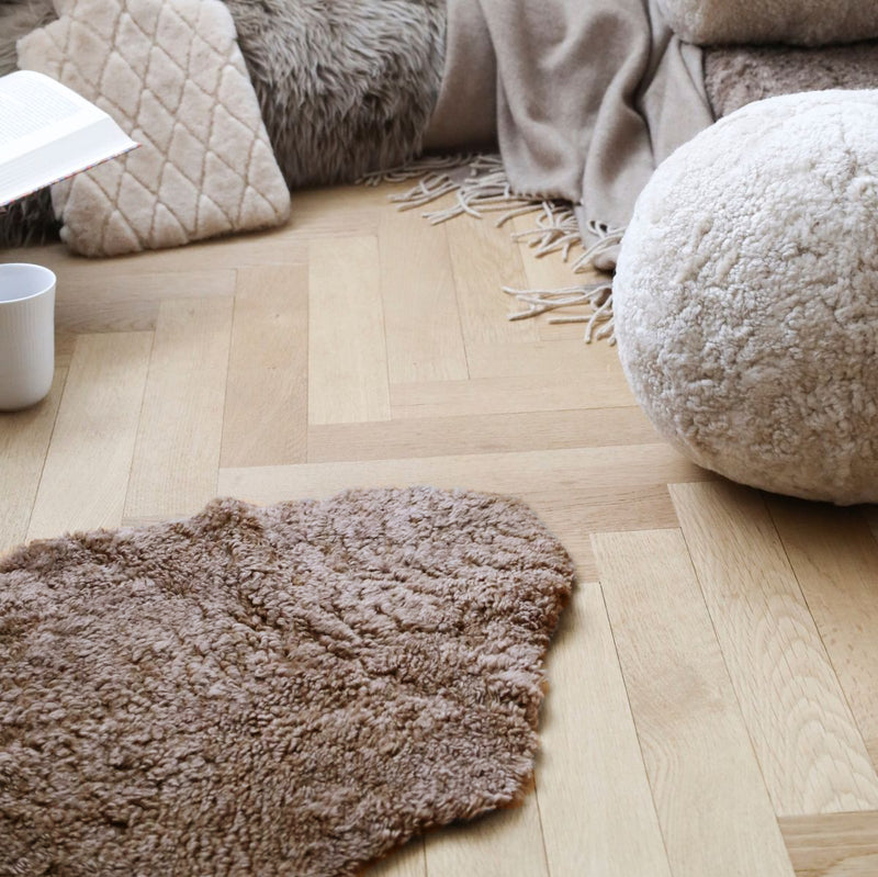 Skagen Sheepskin Wool Rug -Taupe