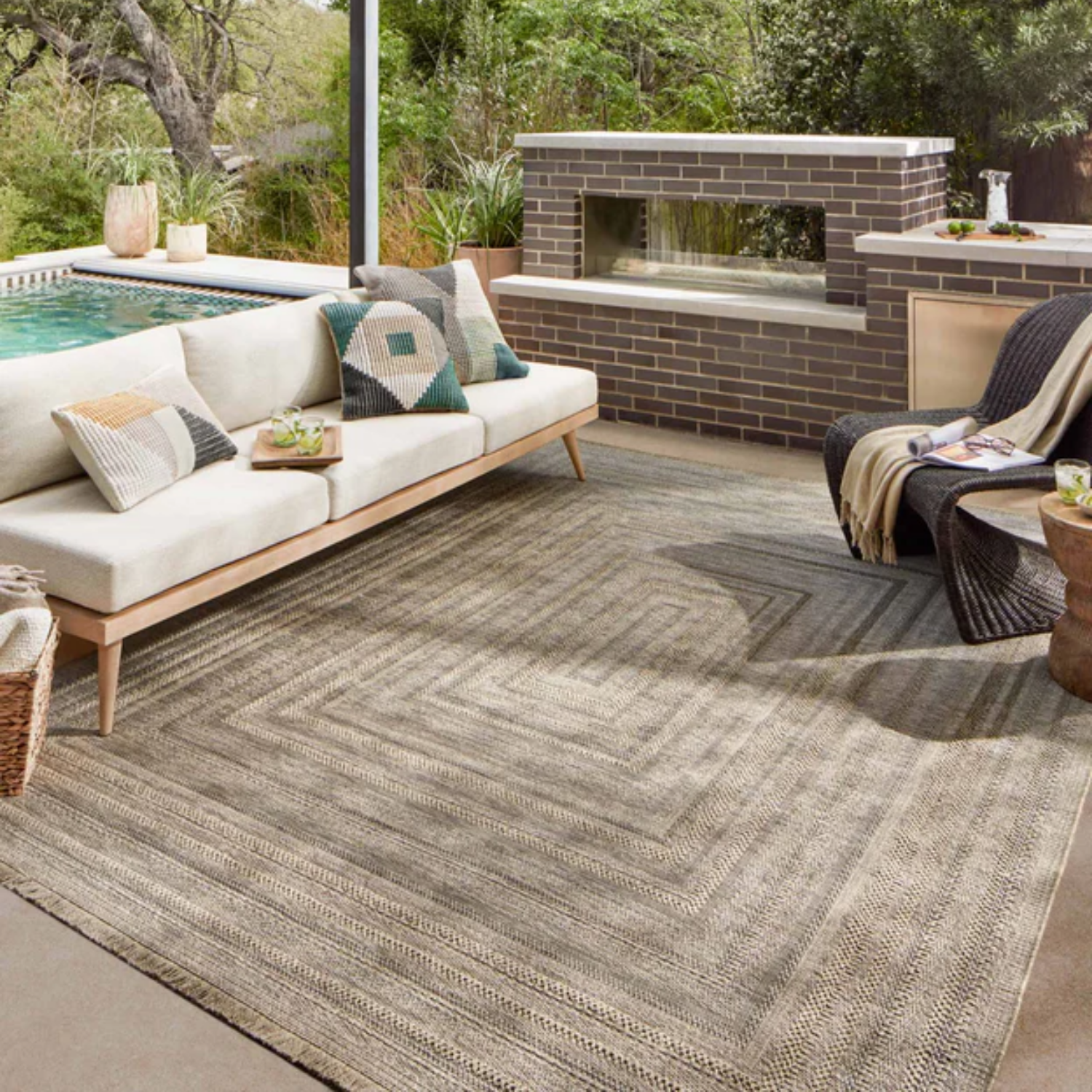 Loloi II Dawn-01 Natural Outdoor Rug