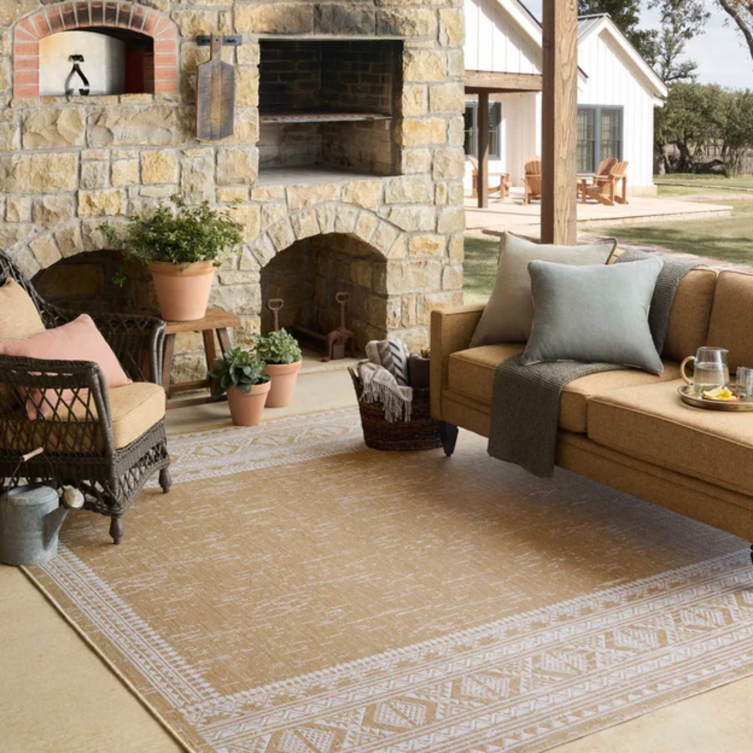 Loloi II Easton Ivory/Wheat Outdoor Rug