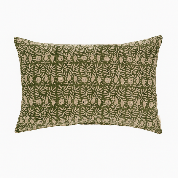 Emerald Isle Kidney Toss Pillow