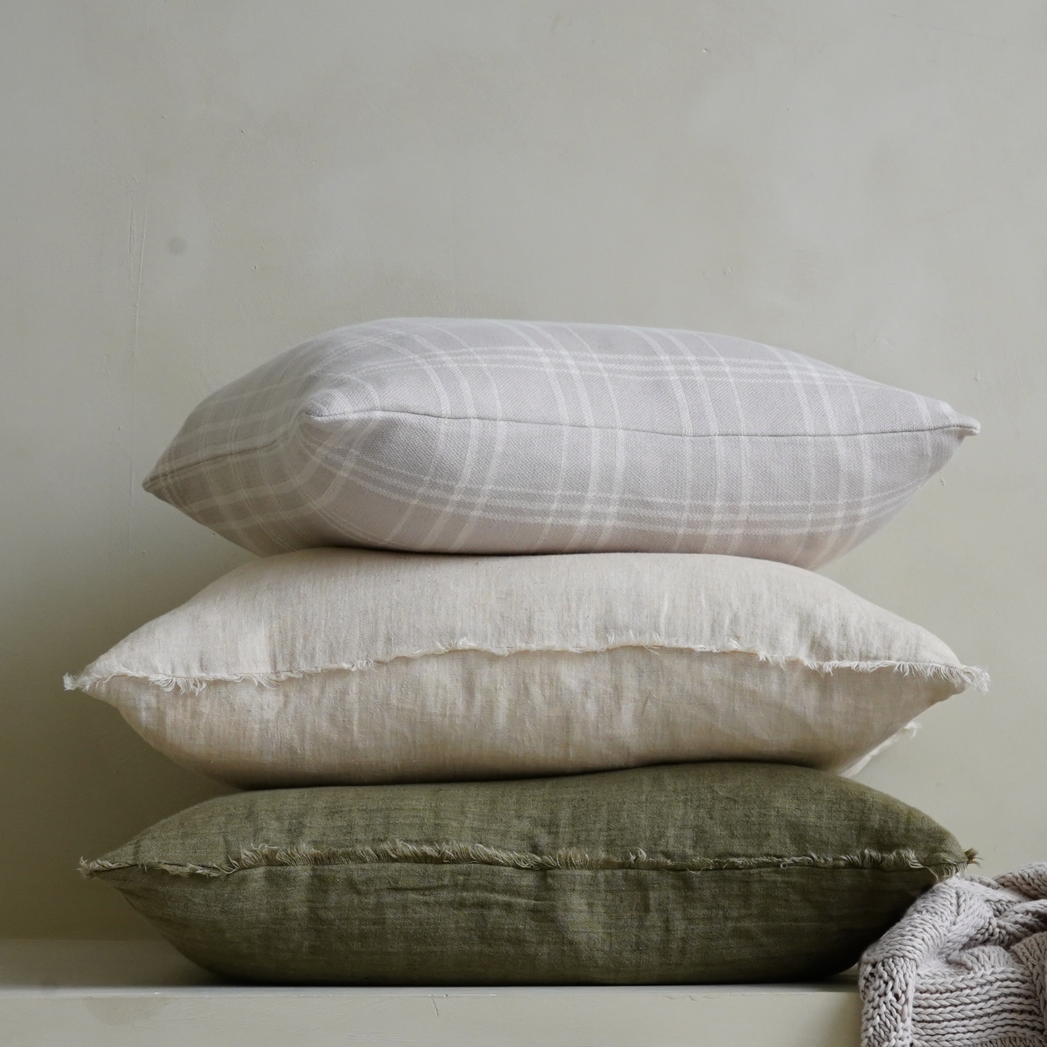 Cambri Kelp Linen Pillow