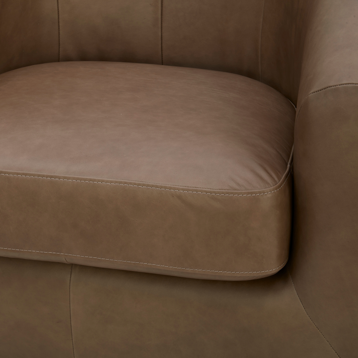 Woolwich Swivel Lounge Chair - Concord Pewter Leather