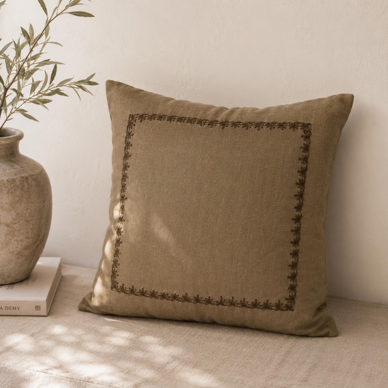 Basile Borders Linen Toss Pillow
