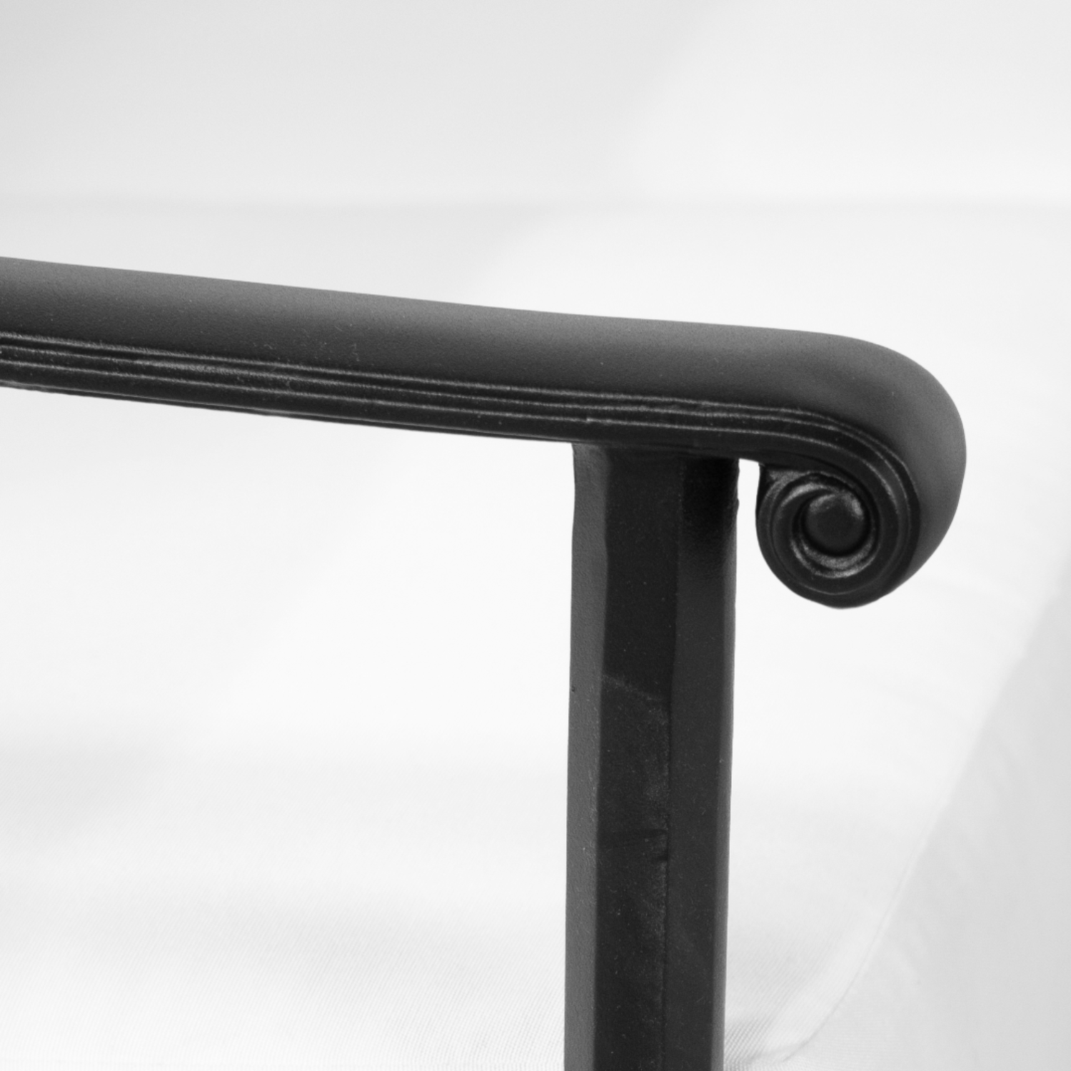 Provence Lounge Chair