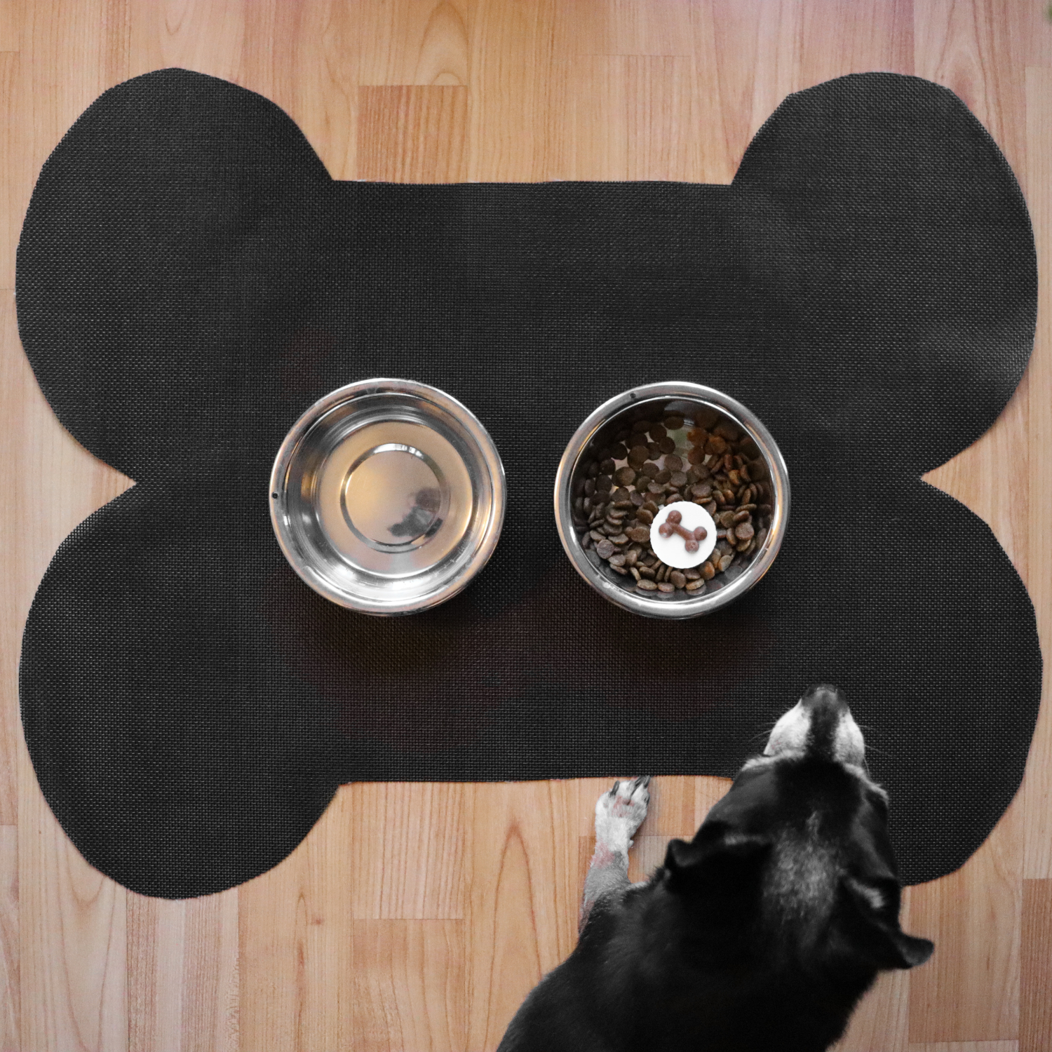 Black Dog Bone Pet Mat