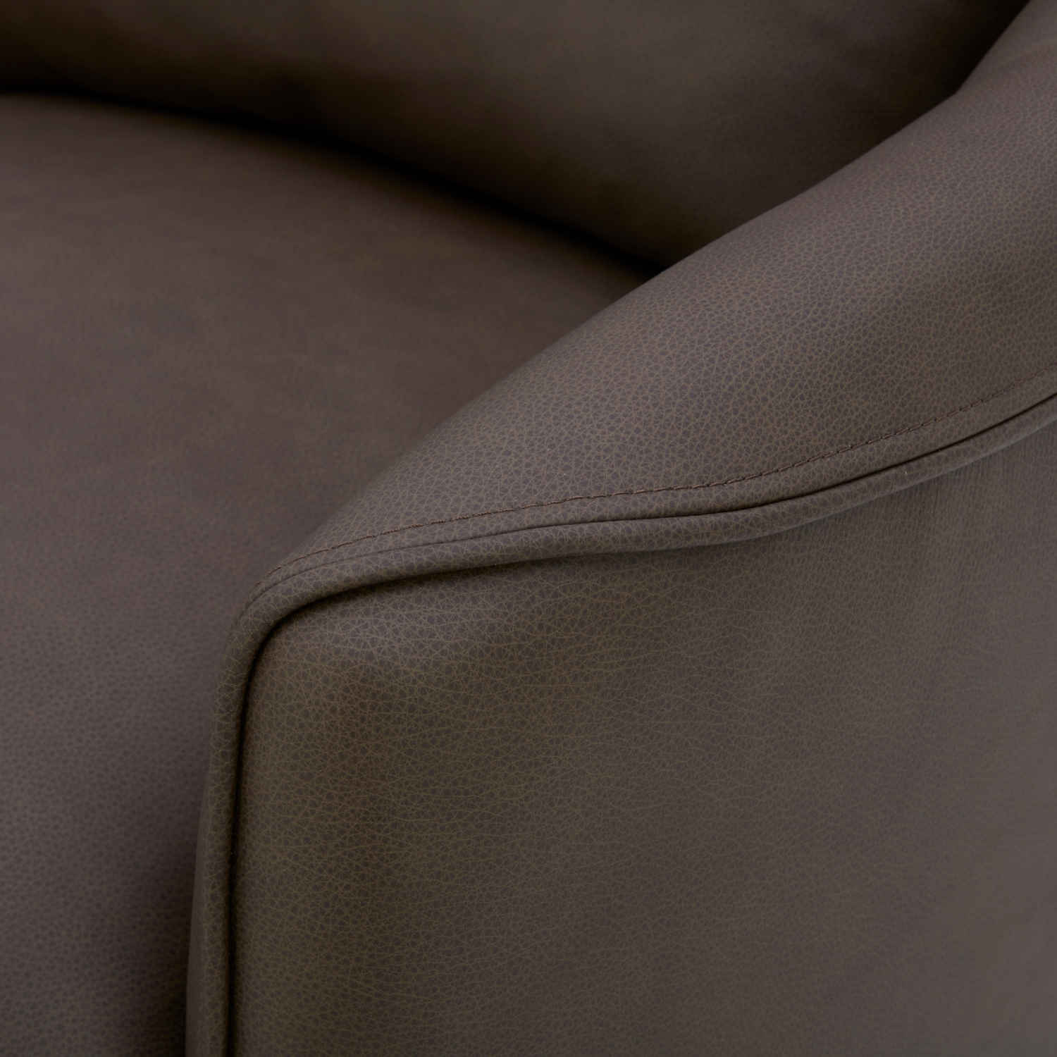 Camrose Swivel Lounge Chair - Isla Chocolate Leather